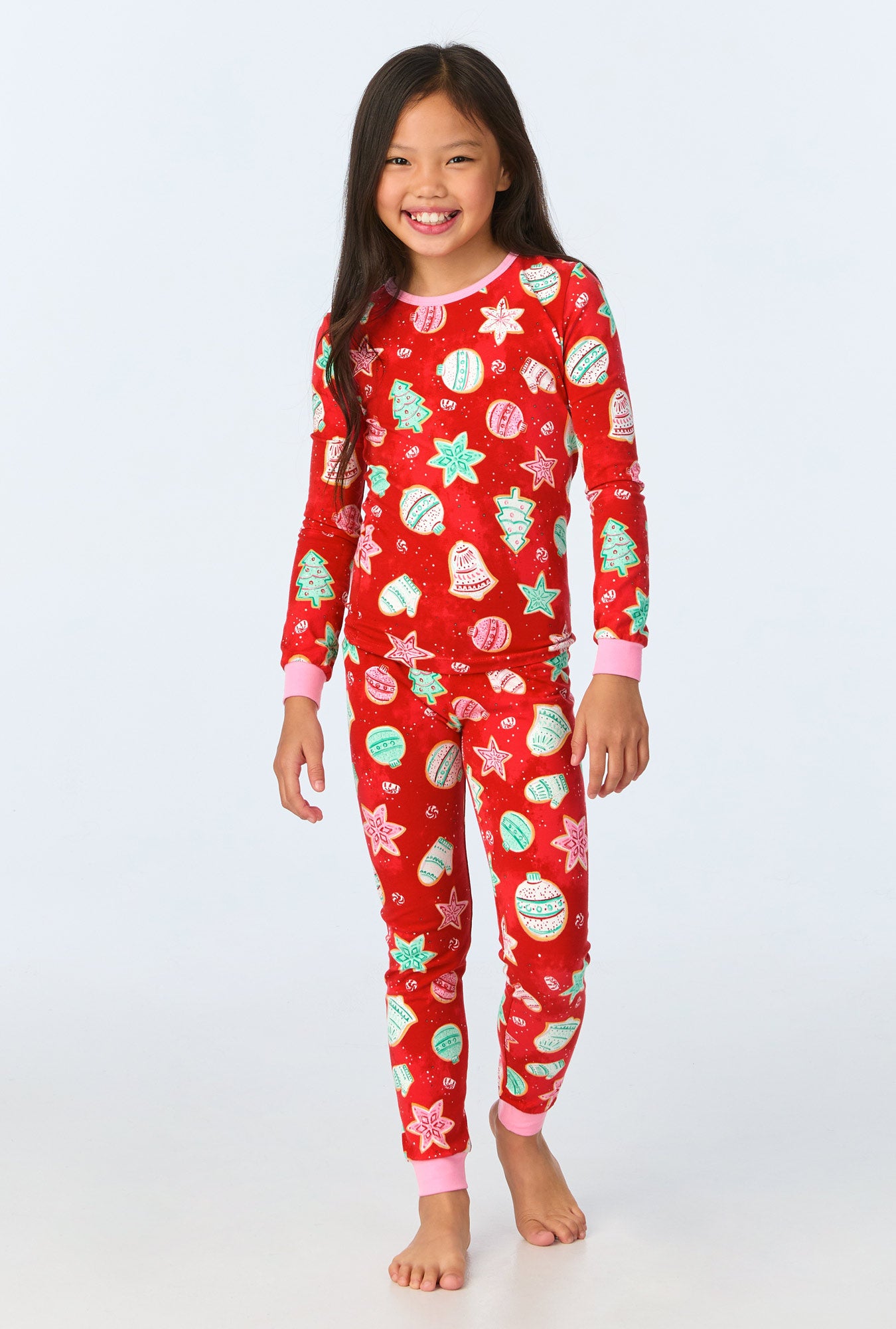 Kids' Long Sleeve Stretch Jersey Sugar Cookie Print Pajama Set - Soft & Comfortable Sleepwear for Boys & Girls - Perfect for Bedtime, Lounging & Holiday Pajama Parties