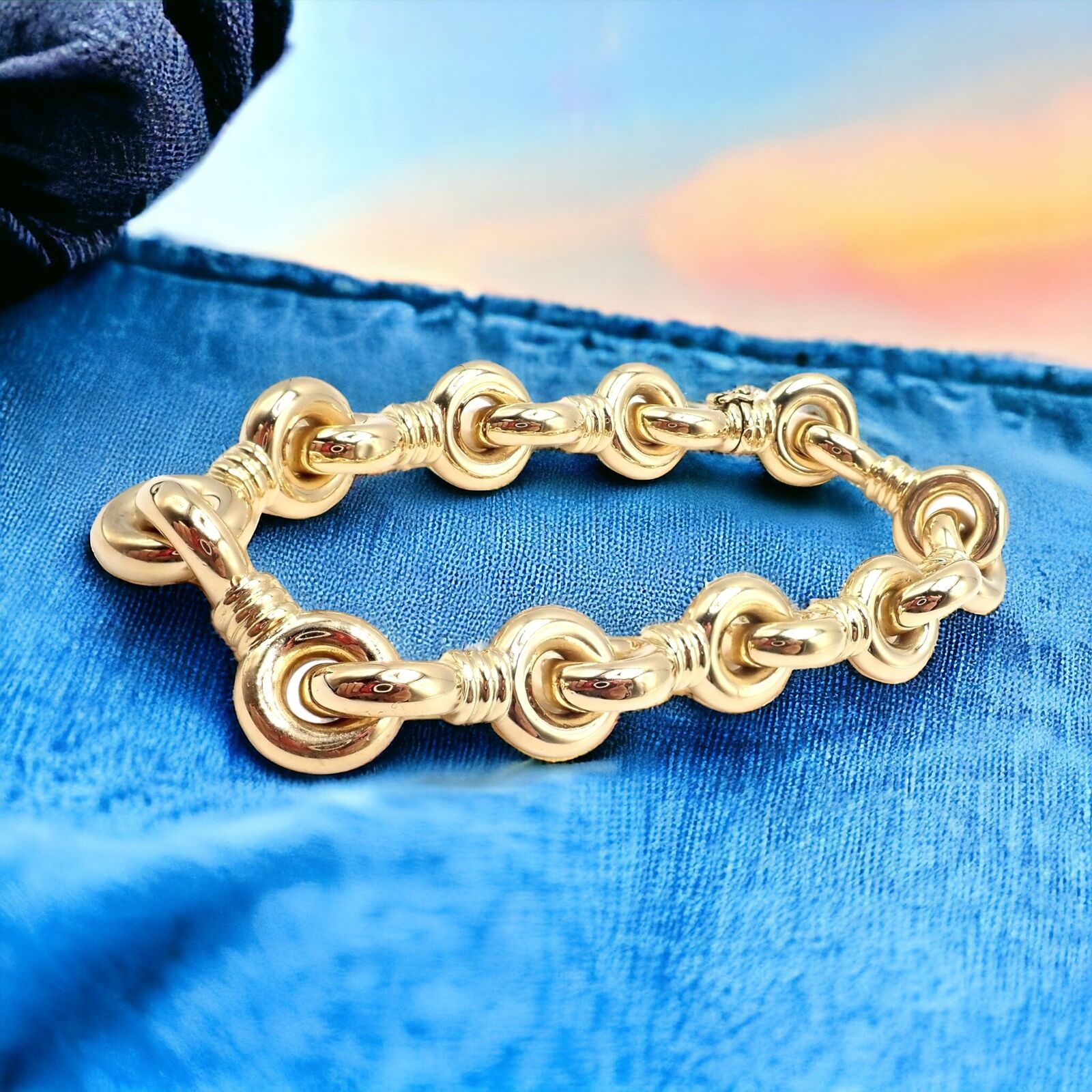 Vintage Chunky 18k Yellow Gold Bracelet - 8 Inch, 37 Grams | Luxury Estate Jewelry for Women | Perfect for Weddings, Parties & Special Occasions