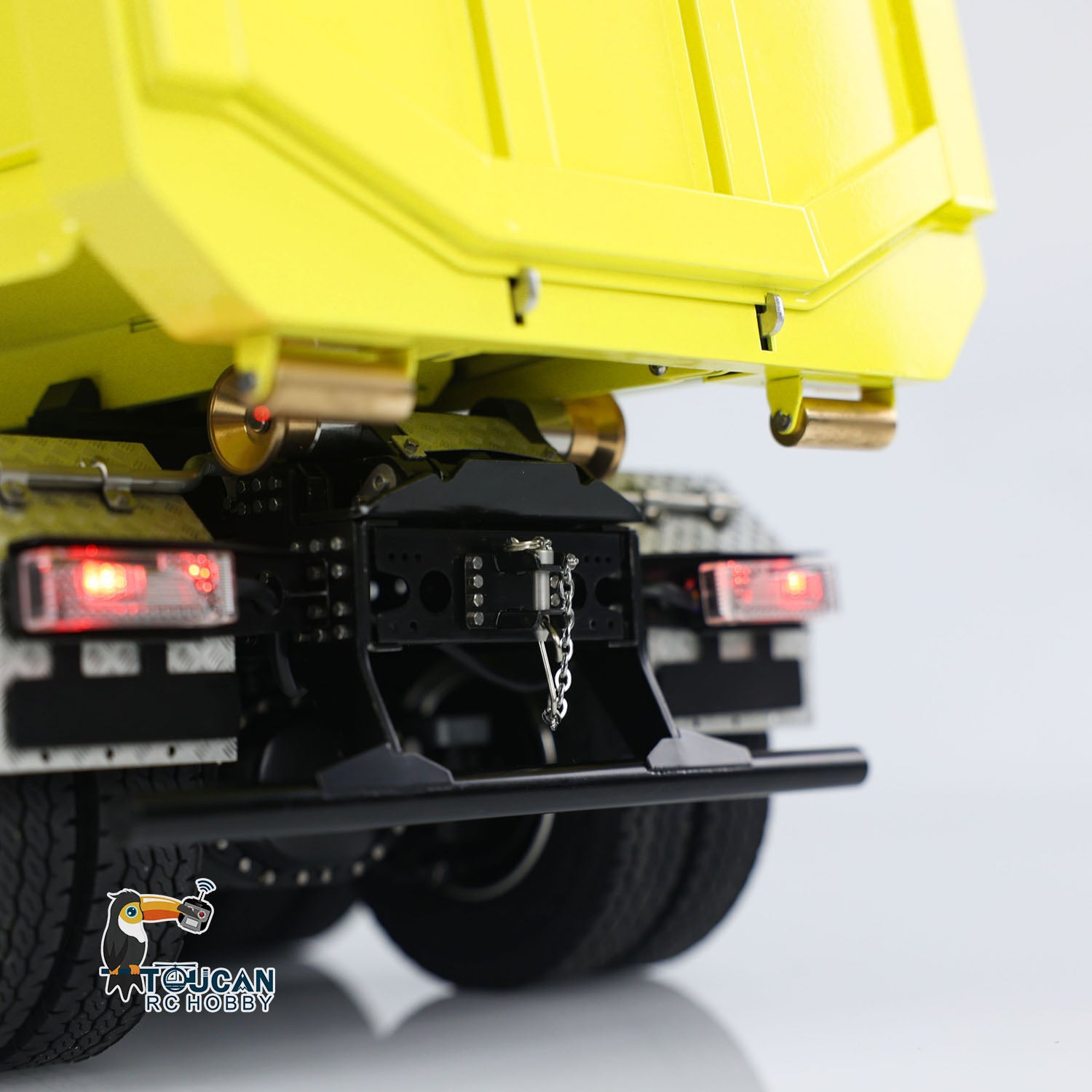 1/14 Scale Metal Hydraulic RC Roll Off Dumper Truck - 8x8 Engineering Vehicle with Differential Lock, 3-Speed Transmission & U-Shaped High Bucket - Perfect for Construction Site Play, RC Hobbyists & Model Collectors