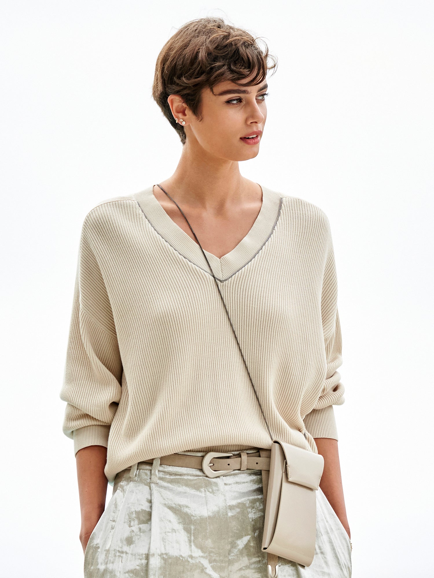 Women's English Rib V-Neck Sweater - Soft Knit Pullover for Fall & Winter - Perfect for Casual Wear, Office & Date Nights