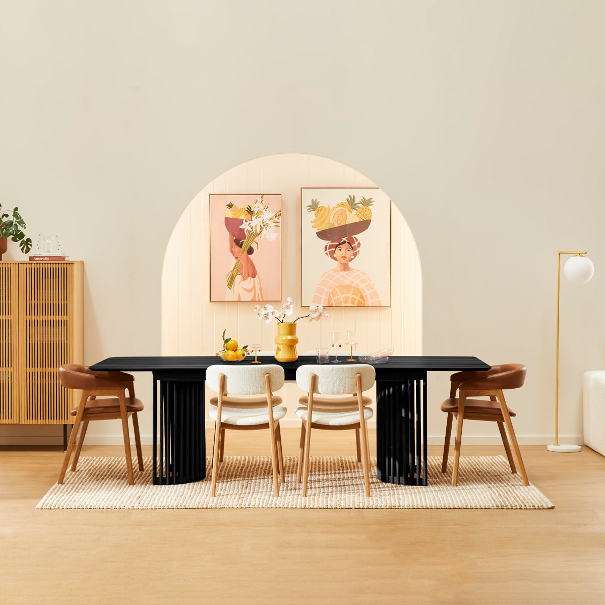 Casablanca Extendable Dining Table - Solid Wood Expandable Kitchen Table for 6 to 10 People | Perfect for Family Gatherings & Dinner Parties