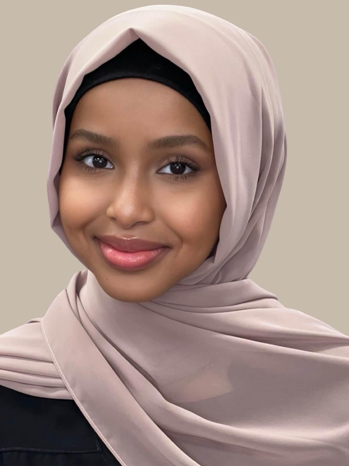 Luxury Chiffon Hijab Cedar - Elegant Muslim Scarf for Women, Soft Breathable Lightweight Shawl - Perfect for Daily Wear, Prayer, and Special Occasions