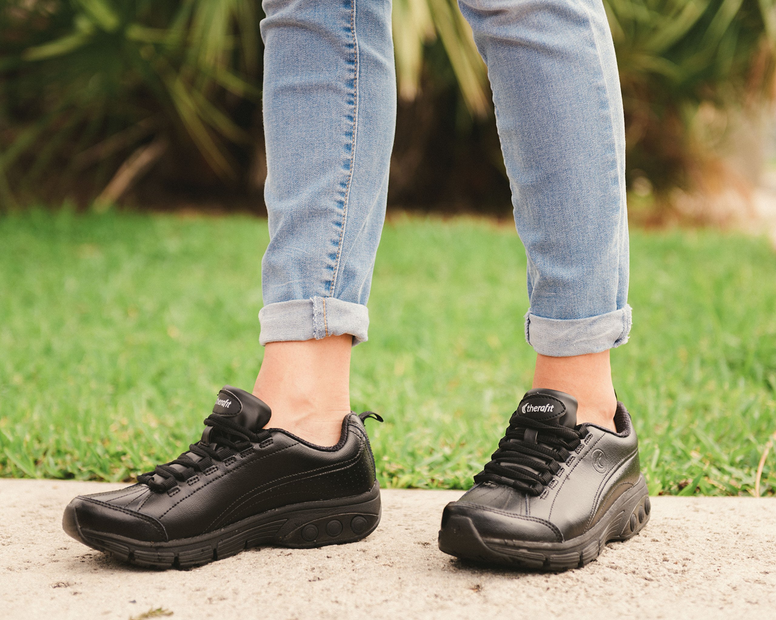 Therafit Women's Kathy Slip-Resistant Leather Athletic Shoes - Comfortable Walking Shoes for Nurses, Waitresses & Healthcare Workers