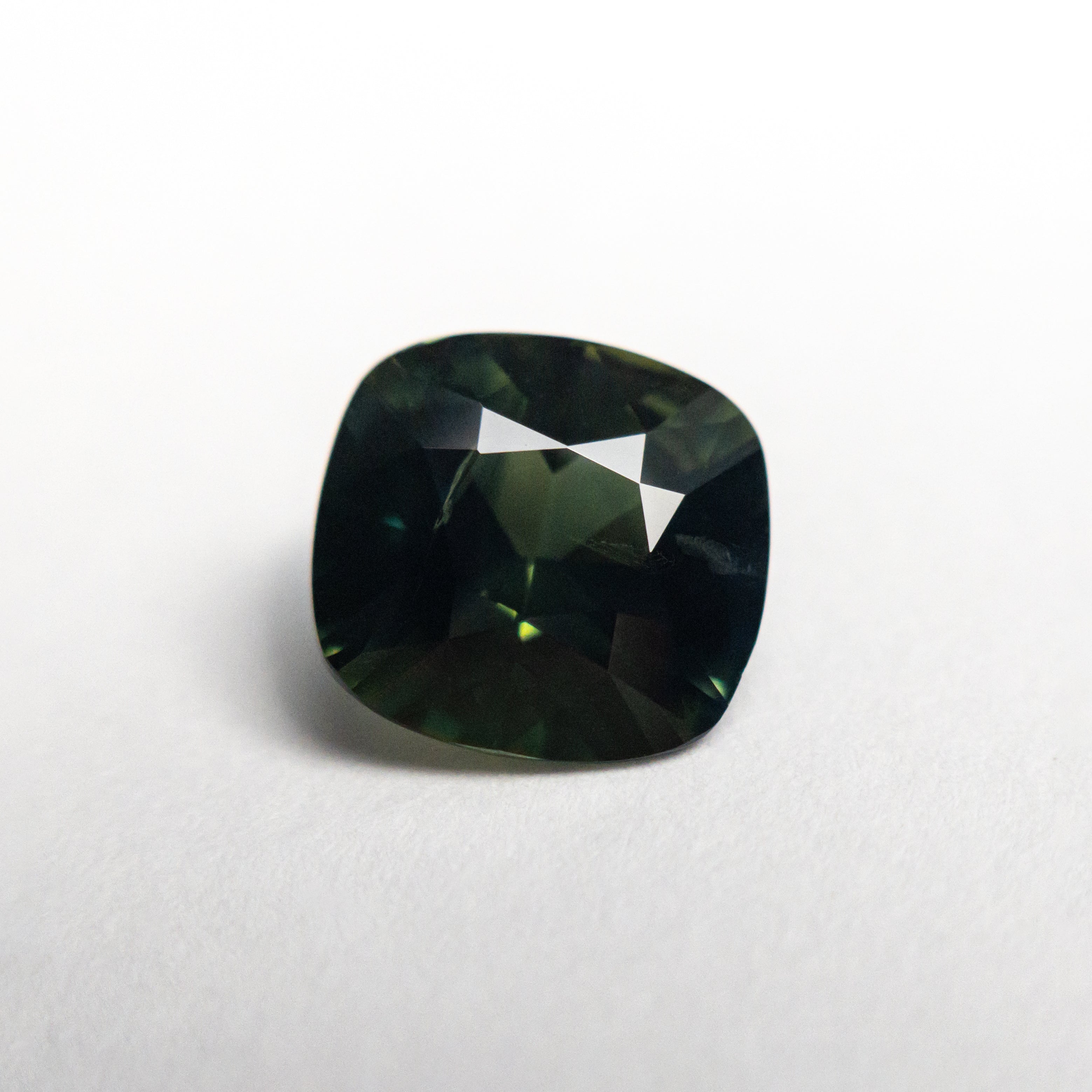 2.35ct Cushion Cut Blue Sapphire Gemstone - 8.35x7.88x4.70mm Natural Loose Stone for Jewelry Making, Engagement Rings & Fine Jewelry Designs
