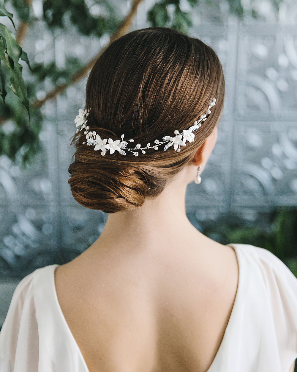 Elegant Spring Floral Hair Vine Headpiece - Boho Wedding Bridal Hair Accessories for Women - Perfect for Garden Parties, Beach Weddings & Special Occasions