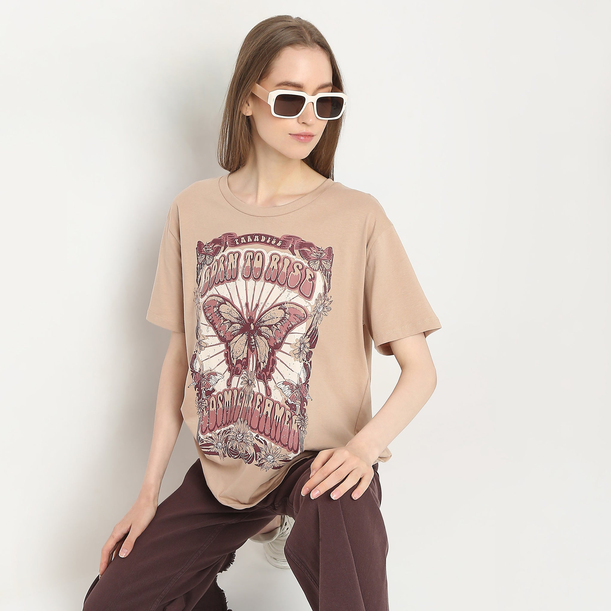 Trendy Oversized Graphic T-Shirt for Women & Men | Soft Cotton Comfort Fit | Casual Streetwear & Loungewear | Perfect for Everyday Wear, Outings & Relaxing at Home