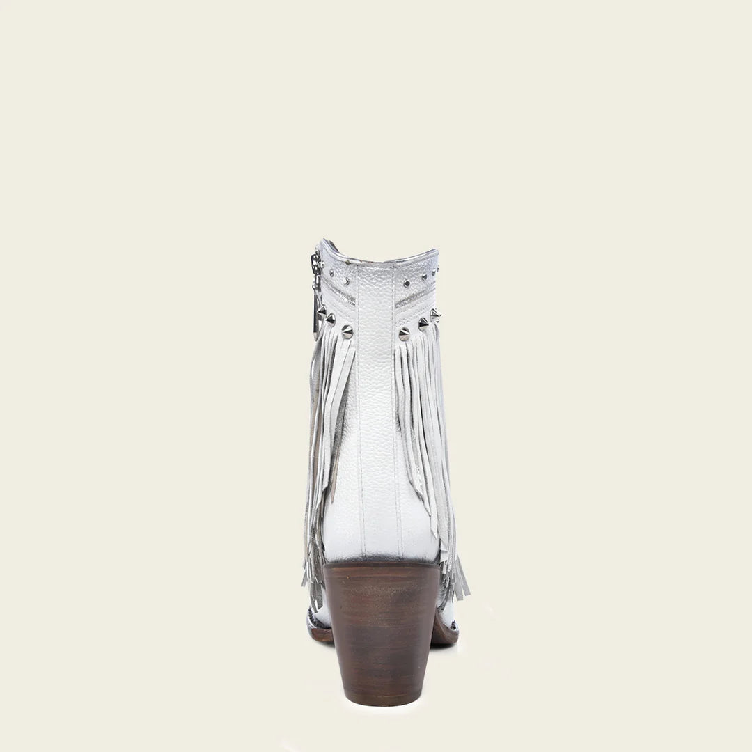 **Women's Cuadra White Western Cowgirl Leather Boots – Stylish & Comfortable for Rodeo, Country Dance & Casual Wear**
