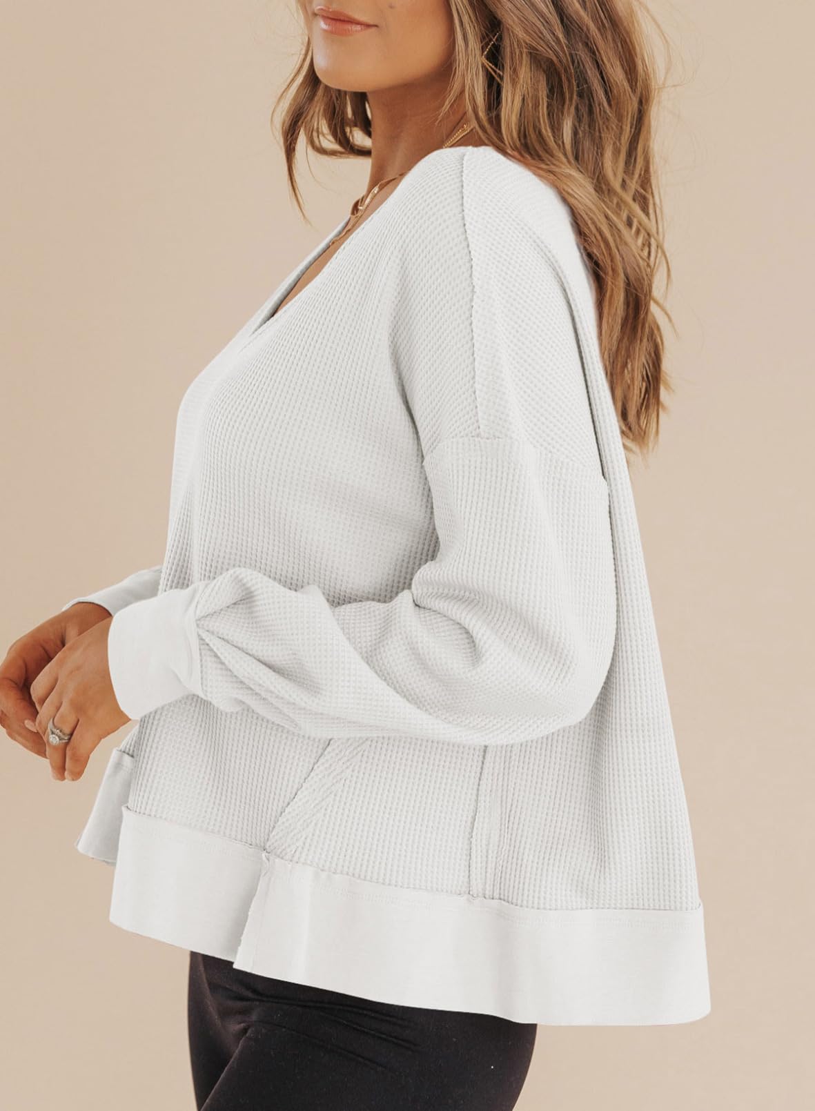 Dokotoo Women's Spring V-Neck Waffle Knit Cropped Sweater Long Sleeve Pullover Crop Top - Casual Chic Outfit for Brunch, Dating & Street Style