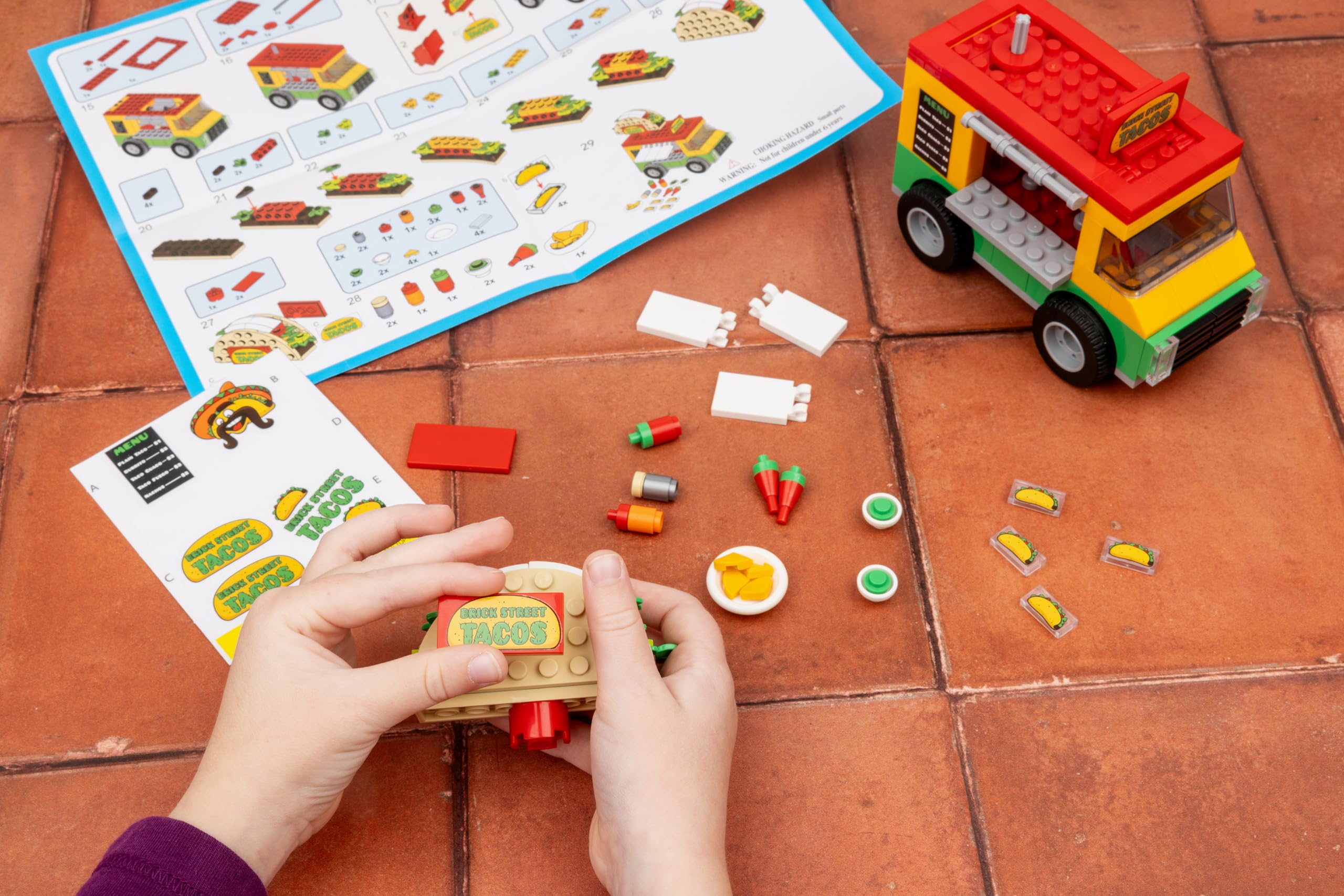 Brick Loot Taco Truck Toy Building Block Set - 185 Pieces with Spinning Street Sign | Compatible with Lego & Major Brands | Creative STEM Toy for Kids Age 6+ & Adults | Perfect for Playtime, Collectors & DIY Model Building