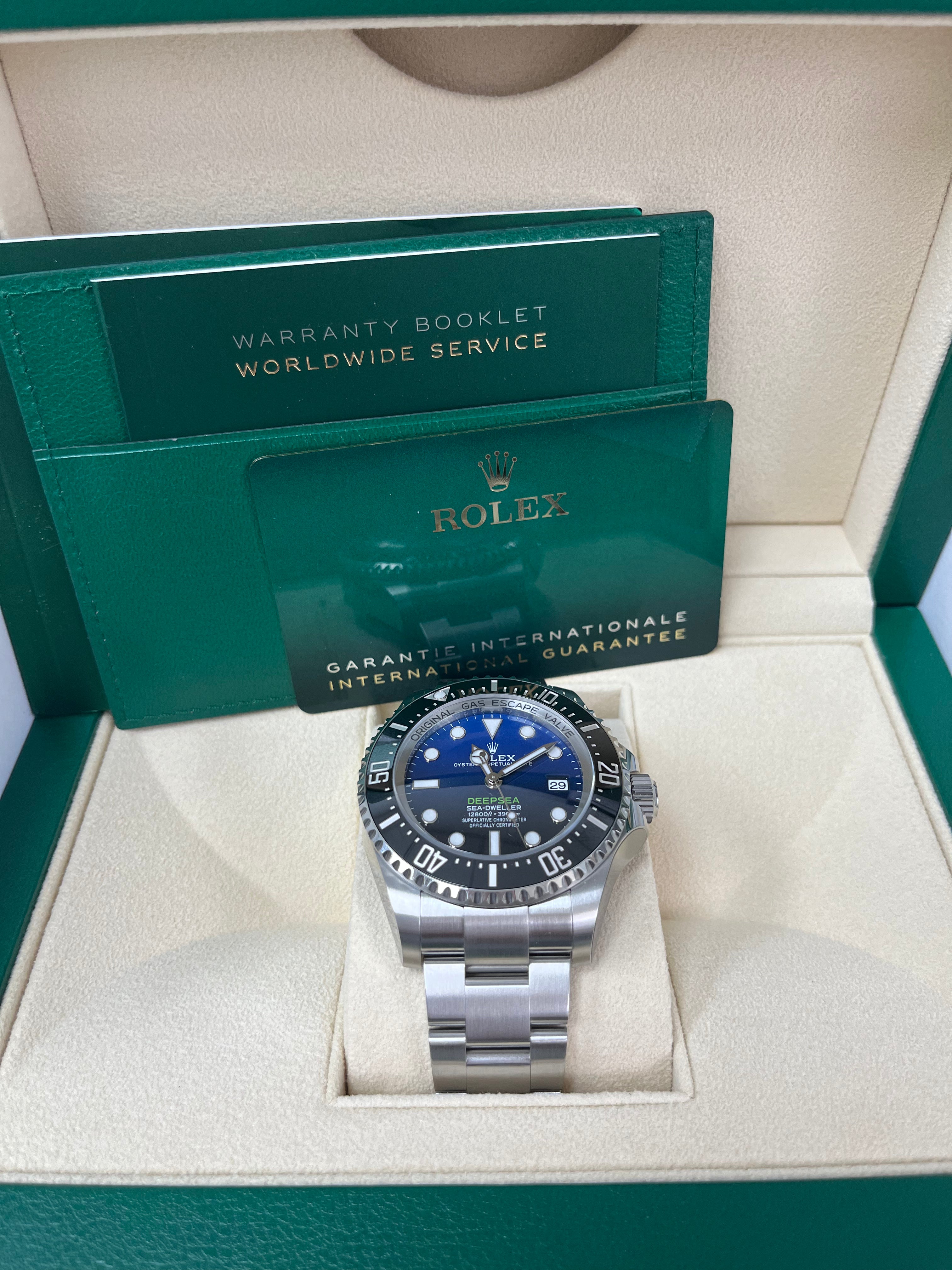 Rolex Sea-Dweller Deepsea 44mm Oystersteel Watch with Blue Dial & Oyster Bracelet - Ref. 136660 - James Cameron Edition - Luxury Dive Watch for Professional Divers & Collectors