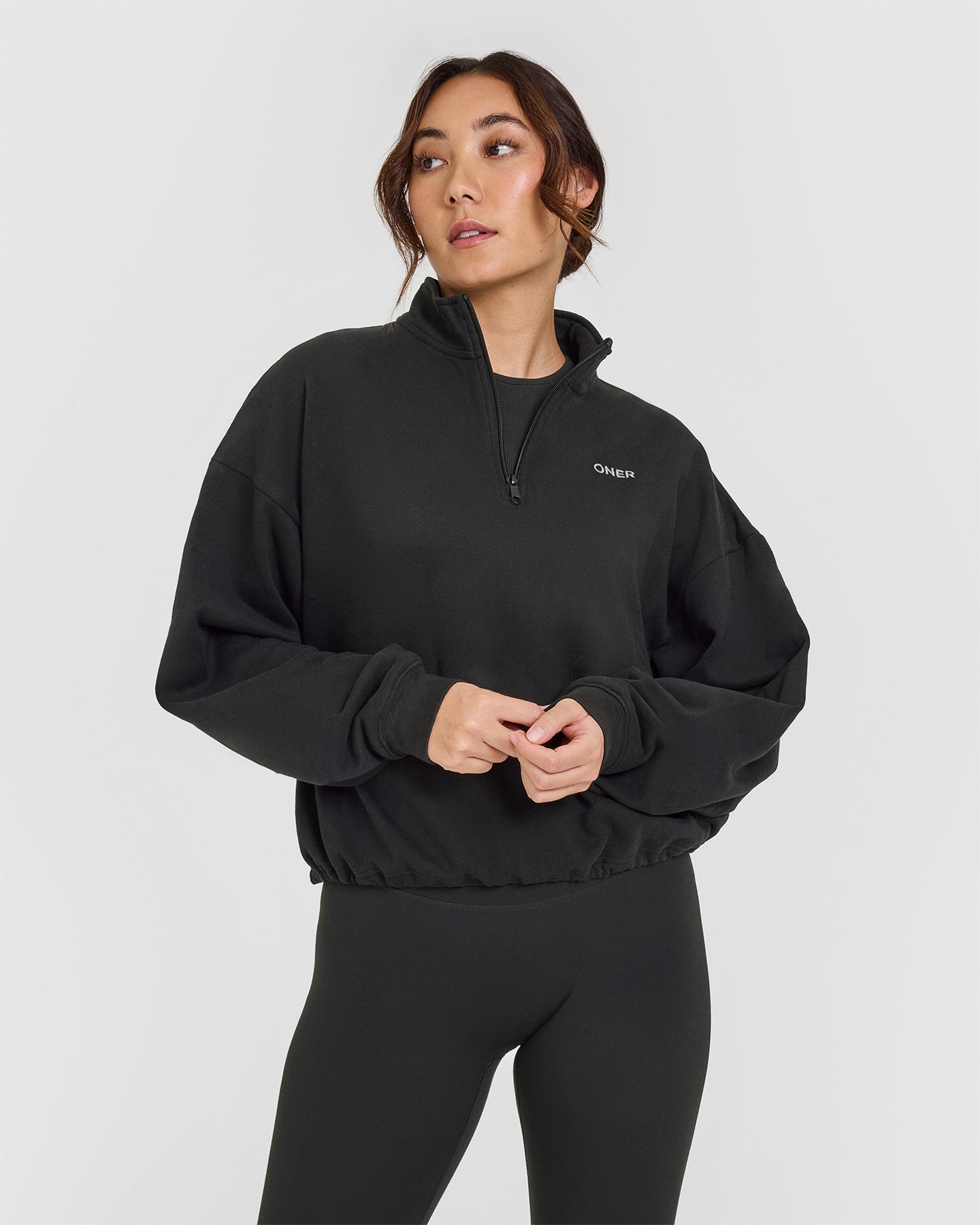 Mid Weight 1/4 Zip Sweatshirt for Men & Women | Soft Black Pullover Fleece Top | Perfect for Casual Wear, Outdoor Activities & Layering in Cool Weather