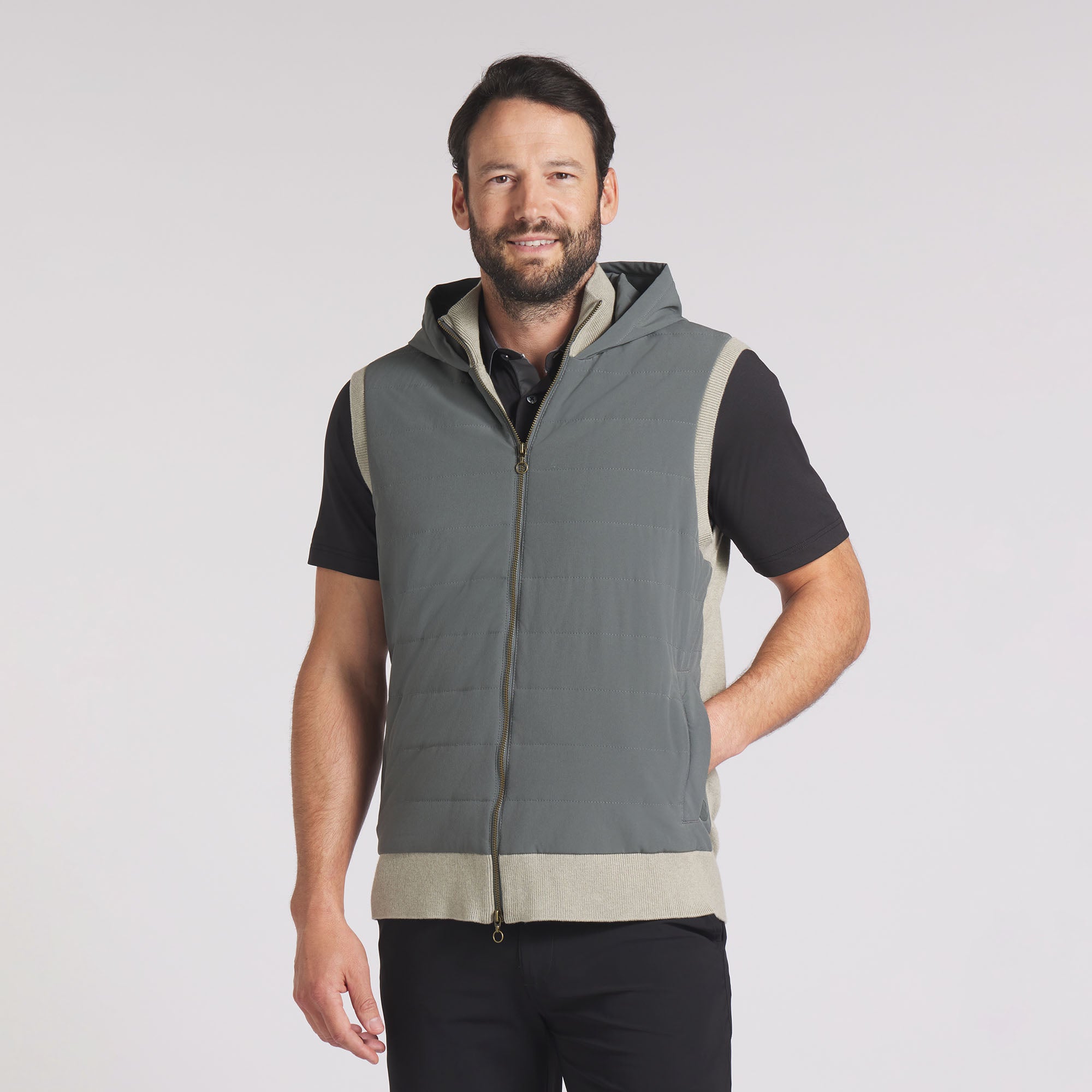 Clubhouse Hybrid Golf Vest for Men & Women - Lightweight & Water-Resistant Golf Apparel - Perfect for Golfing, Practice, and Outdoor Activities