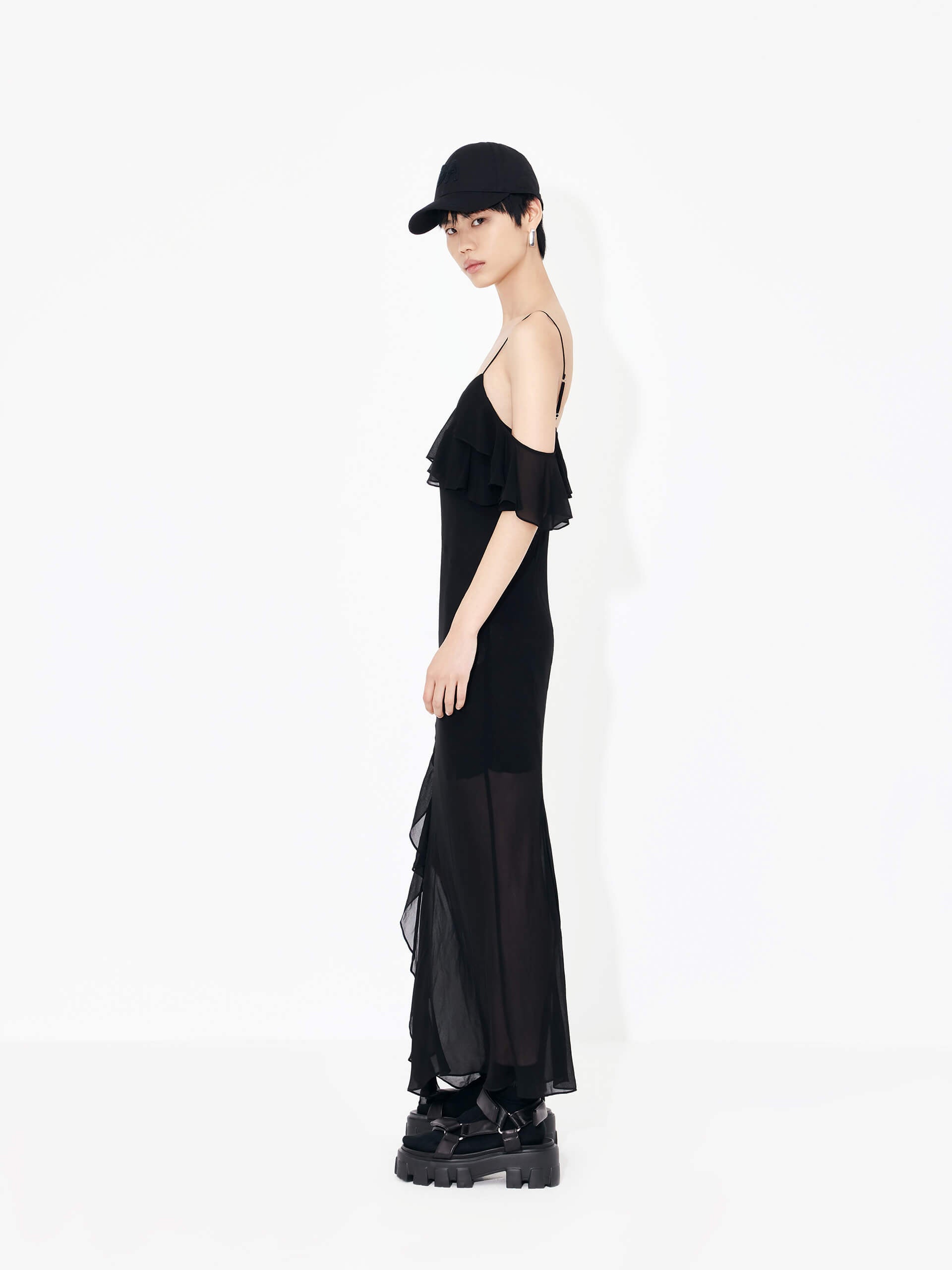 Elegant Maxi Chiffon Cami Dress for Women - Flowy Summer Beach Dress with Spaghetti Straps & Slit - Perfect for Vacation, Date Night & Special Occasions