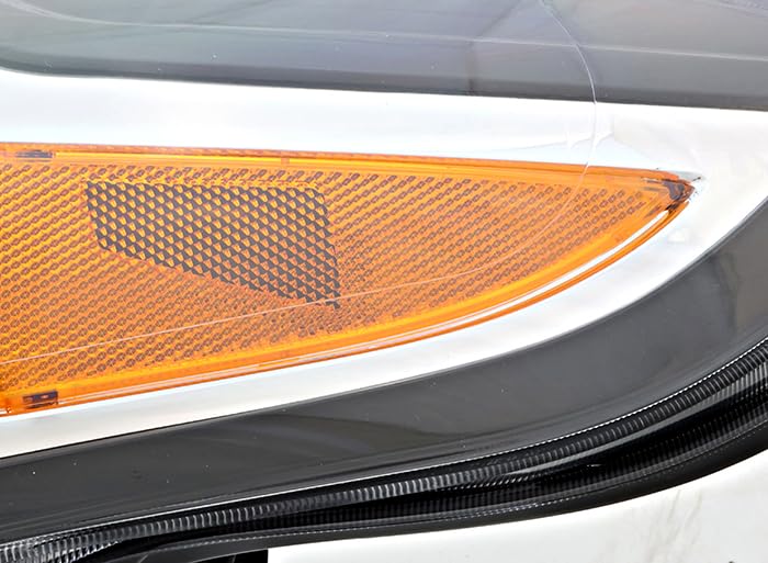 2015-2019 Nissan Versa Sedan Halogen Headlight Assembly - Complete Driver & Passenger Side Replacement Kit for Improved Night Visibility | Perfect for Daily Commuting, Road Trips and Night Driving Safety