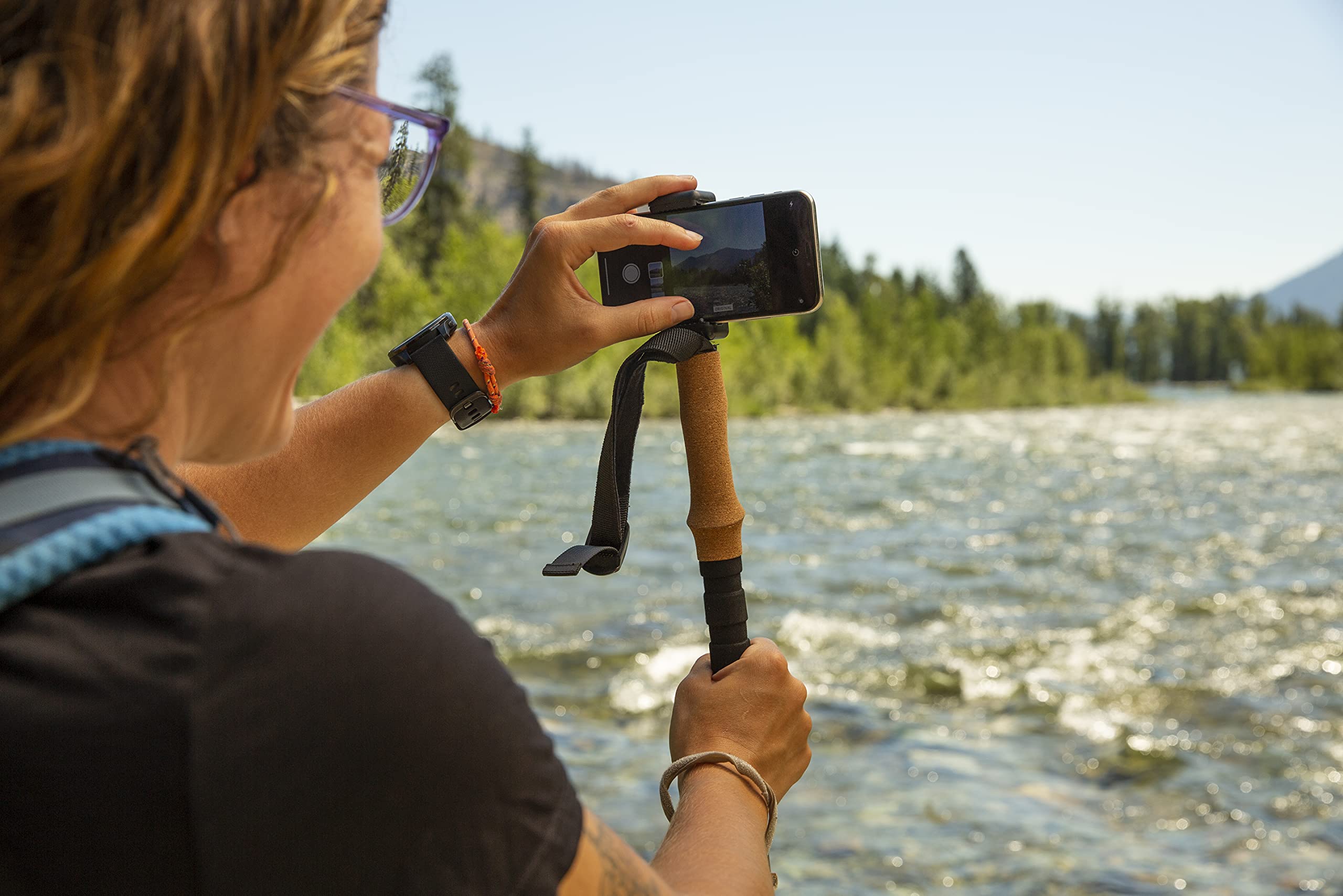 Cascade Mountain Tech Carbon Fiber Trekking Poles - Adjustable Quick Lock Hiking & Walking Sticks with Accessories Mount | Lightweight & Durable for Backpacking, Trail Hiking, Mountain Climbing