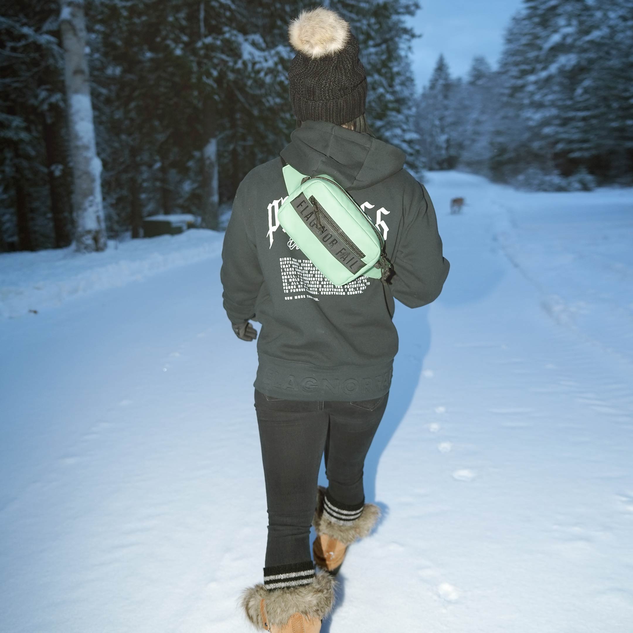 Momentum Mini Sling Bag 2L - Lightweight Crossbody Bag for Men & Women, Water-Resistant Green Shoulder Bag - Perfect for Travel, Hiking & Everyday Use