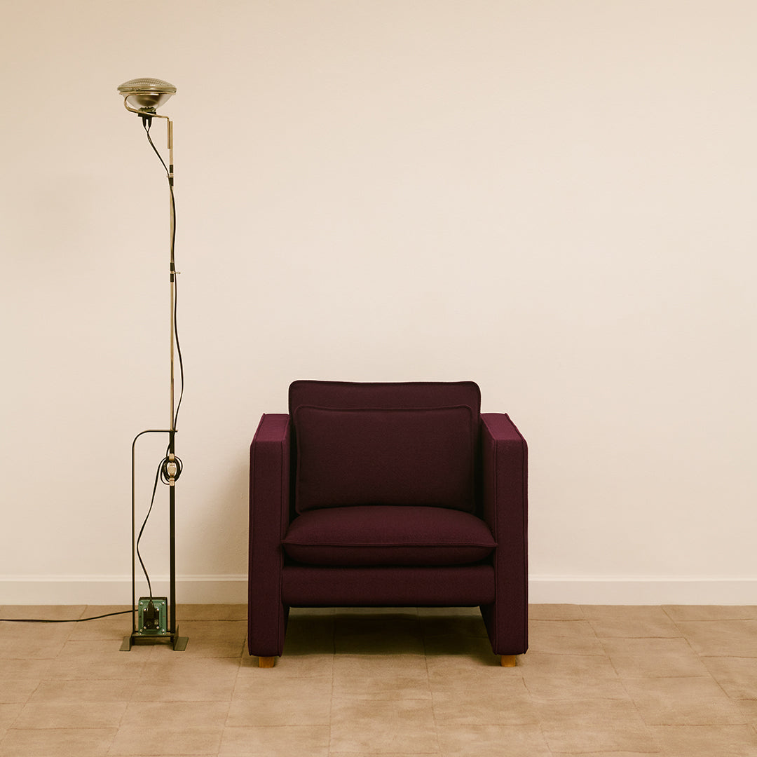 Jota Lounge Chair - Modern Comfortable Accent Chair for Living Room, Bedroom & Office - Perfect for Relaxing, Reading & Lounging