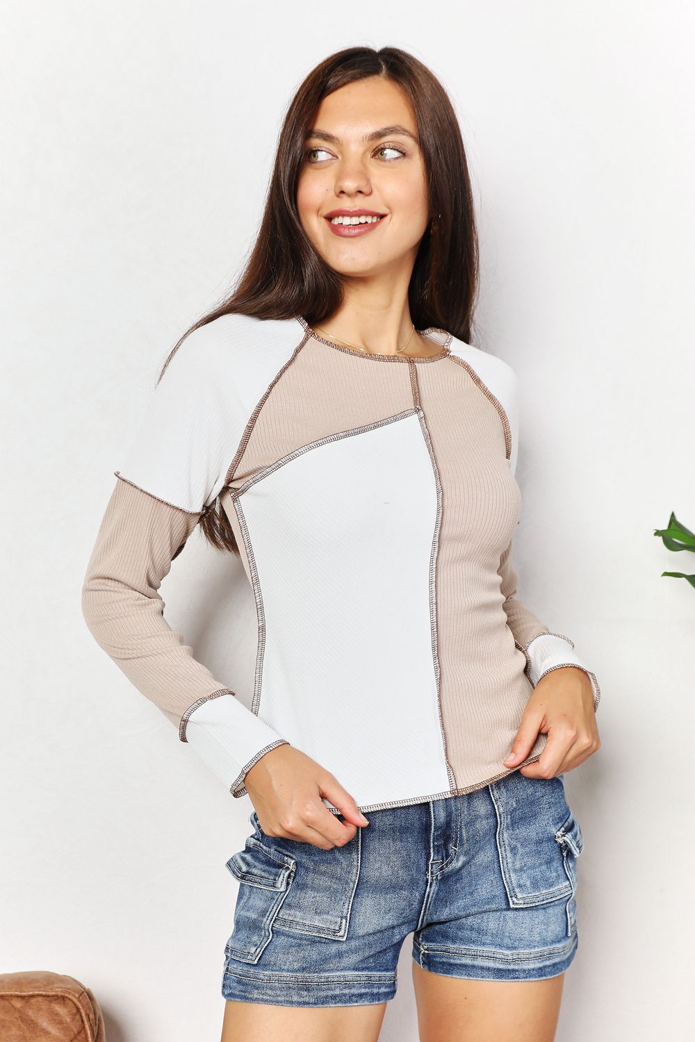 Khaki Color Block Exposed Seam Women's Tops - Trendy Casual Shirt for Streetwear & Everyday Outfits