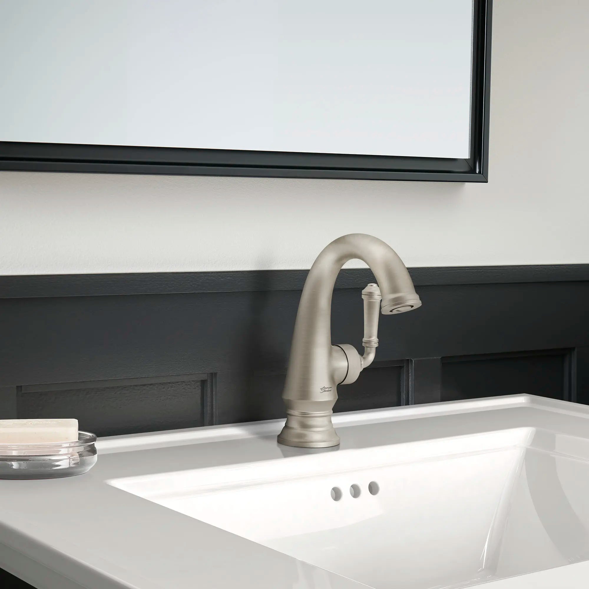 Delancey® Single Hole Single Handle Bathroom Faucet 1.2 GPM/4.5 LPM - Modern Water-Saving Bathroom Sink Faucet with Lever Handle - Perfect for Small Bathrooms, Powder Rooms & Vanities