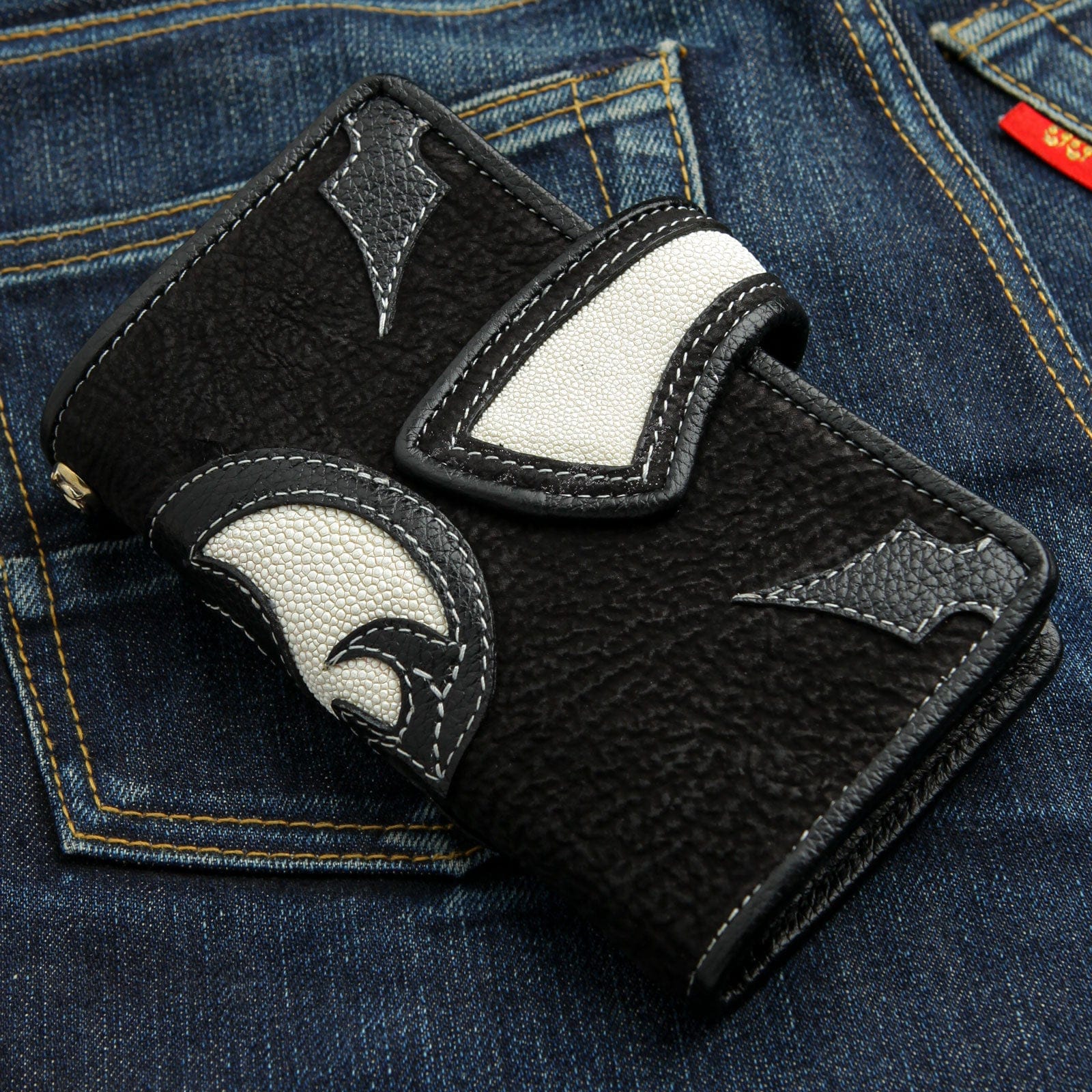 Genuine Leather Harley Davidson Motorcycle Wallet for Men - Biker Skull Design - Perfect for Riding, Travel & Everyday Use