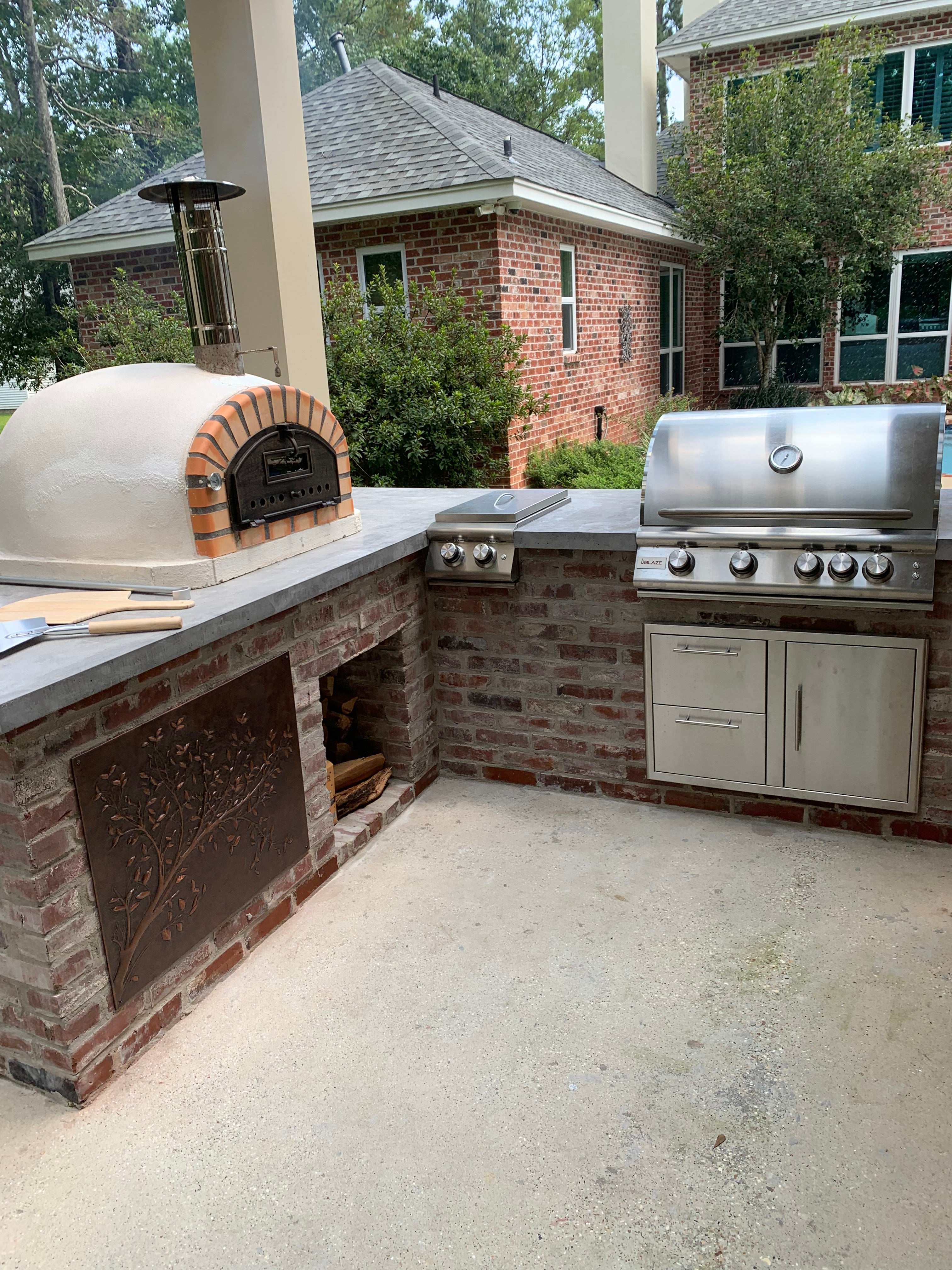 Premium PIZZAIOLI Wood Fired Pizza Oven - Outdoor & Backyard Pizza Maker - Perfect for Home, Restaurant & Catering Use