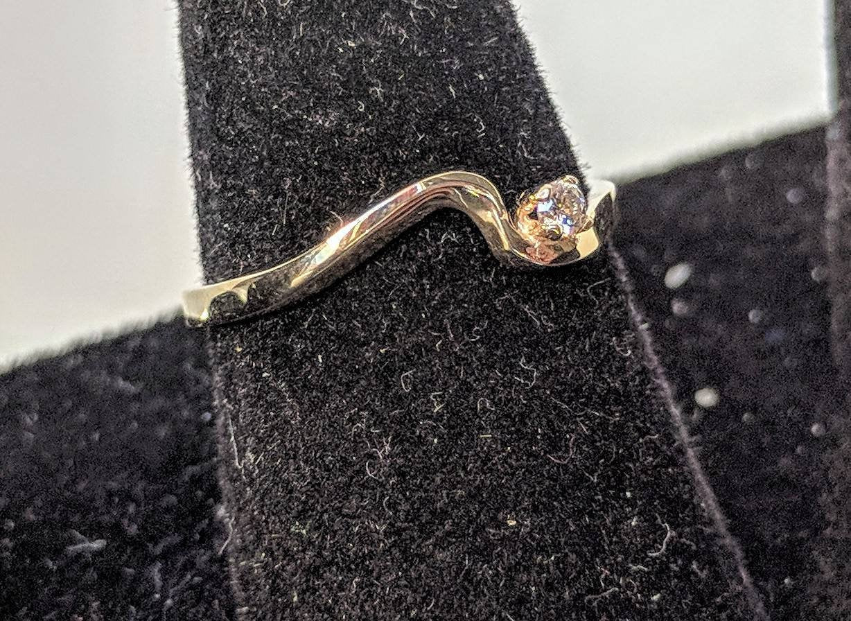 Solid Yellow or White Gold Natural Diamond Promise Ring for Women - SI Clarity, Diamond Accented Engagement Band, 14K Fine Jewelry, Petite Size - Perfect for Proposals, Anniversaries & Romantic Gifts