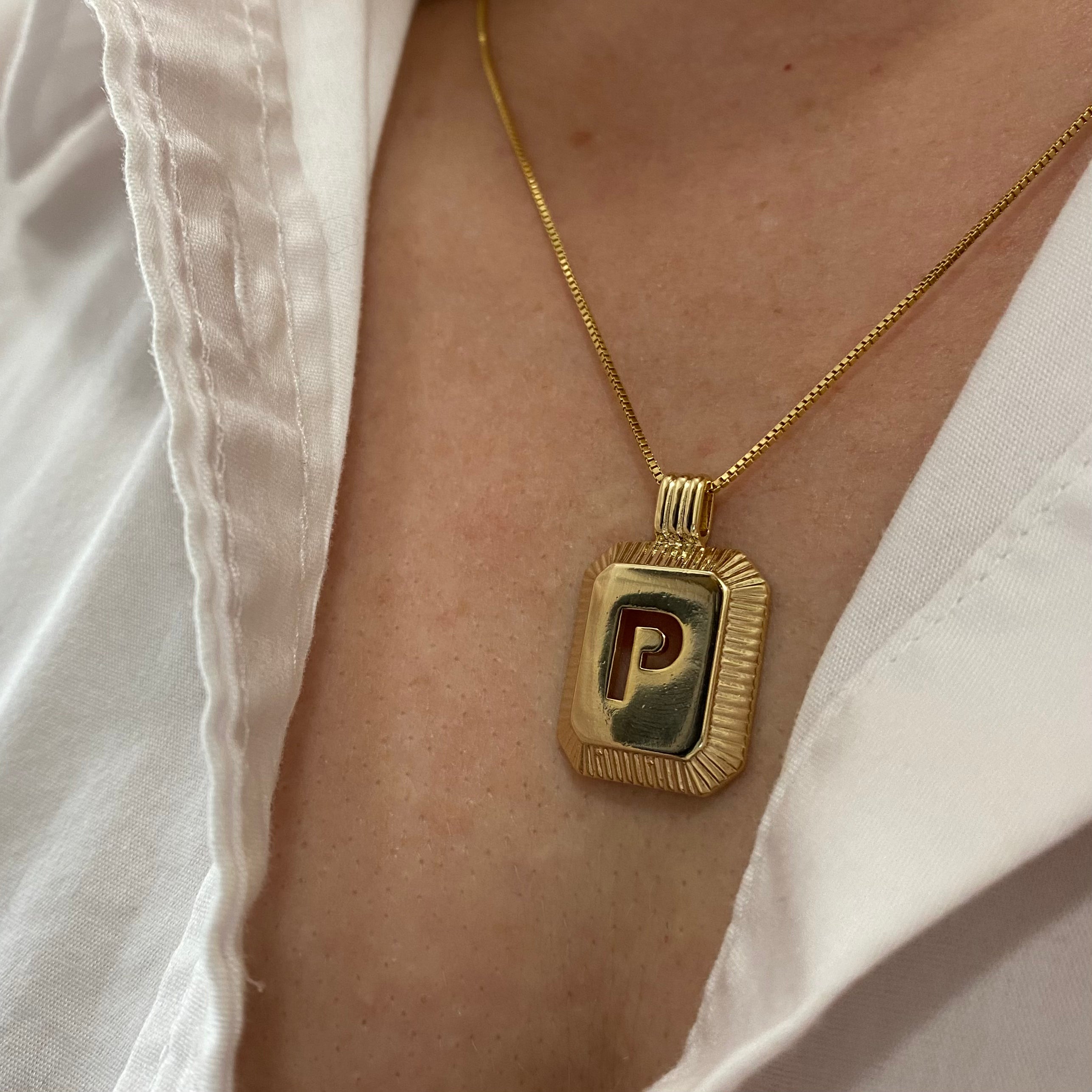 18K Gold Filled Initial Letter Pendant Necklace - Personalized Alphabet Jewelry for Women - Perfect for Gifts, Birthdays & Everyday Wear