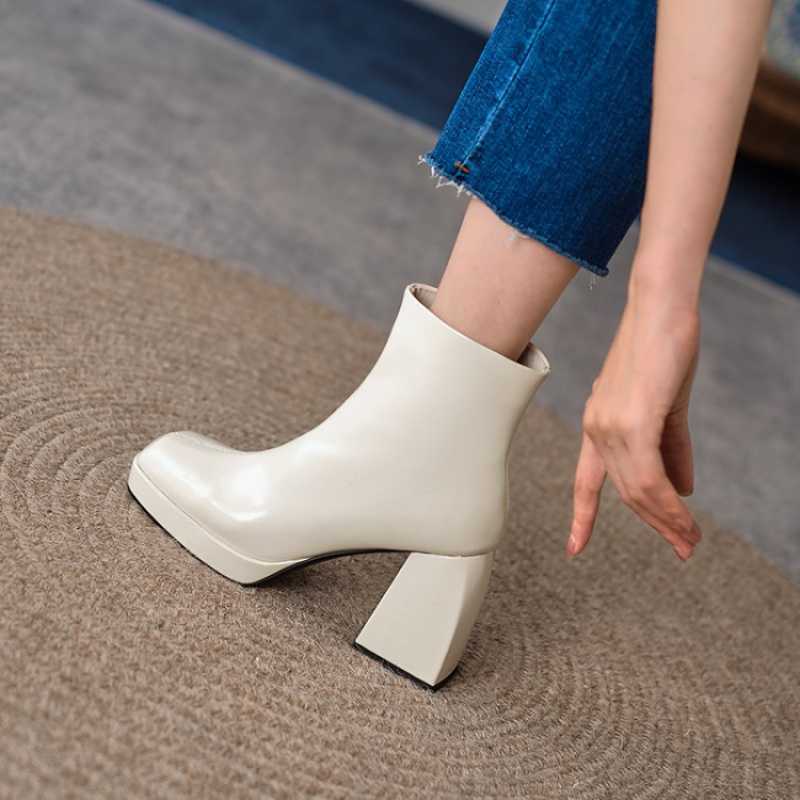 Women's Soft Leather Boots - Comfortable & Stylish Ankle Boots for Fall & Winter | Perfect for Casual Outfits, Office Wear & Date Nights
