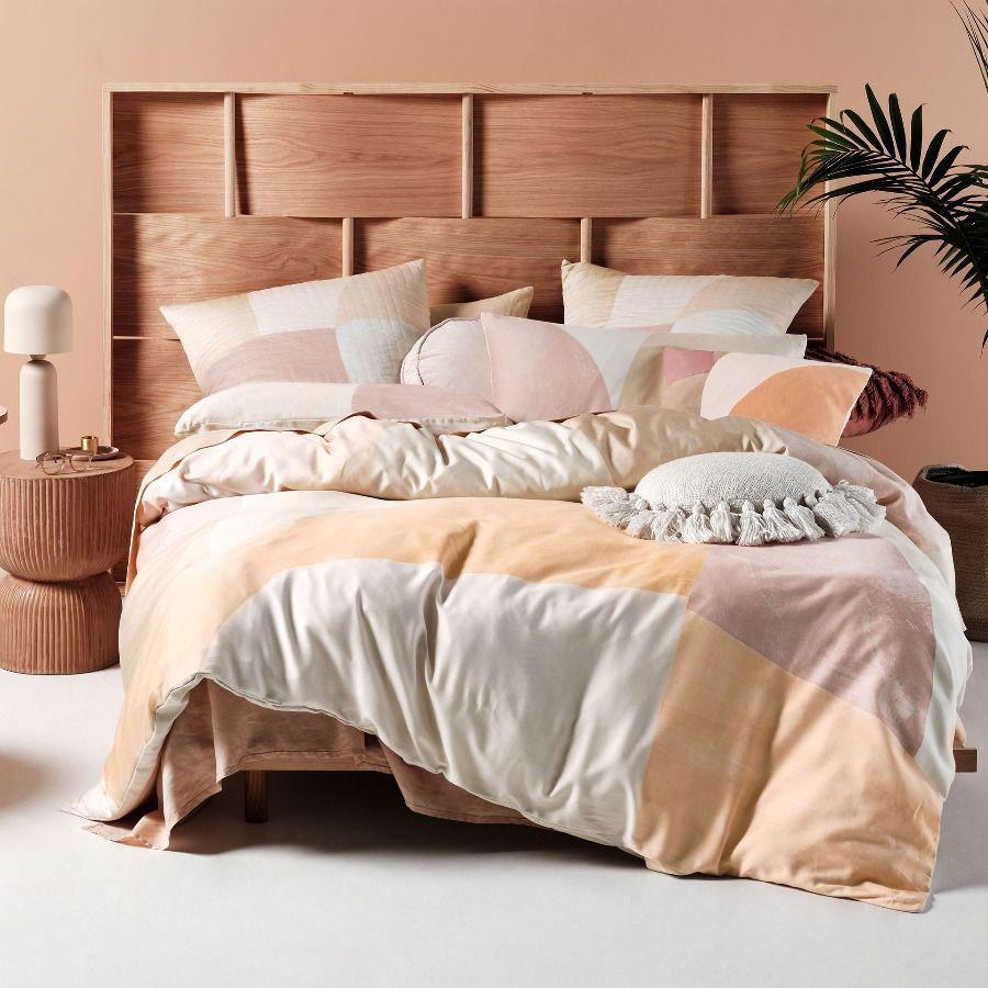 Linen House Eisha Sand Quilt Cover Set - Soft & Breathable Bedding for Comfortable Sleep - Perfect for Master Bedroom, Guest Room & Vacation Homes