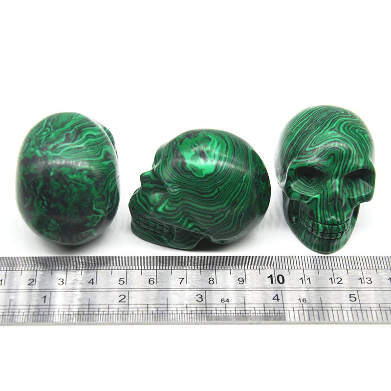 2 Pack Skull Statue - Natural Stone Healing Crystal Hand Carved Home Decor, Wicca Energy Chakra Healing Gem Figurine - Perfect for Meditation, Altar Display & Spiritual Gift Giving