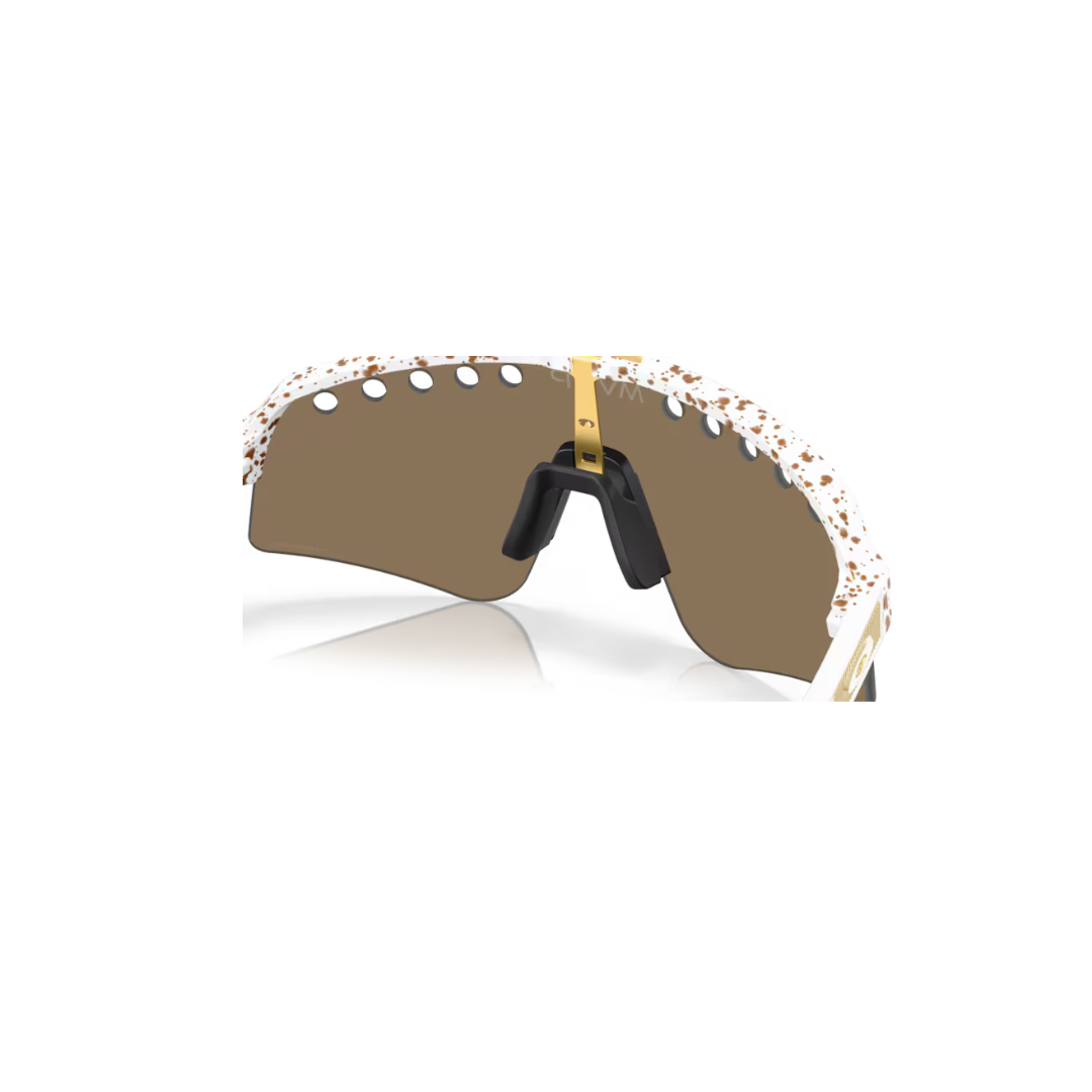 Oakley Sutro Lite Sweep Sunglasses 0OO9465 946533 - Polarized Sports Sunglasses for Cycling, Running & Outdoor Activities - UV Protection & Lightweight Frame
