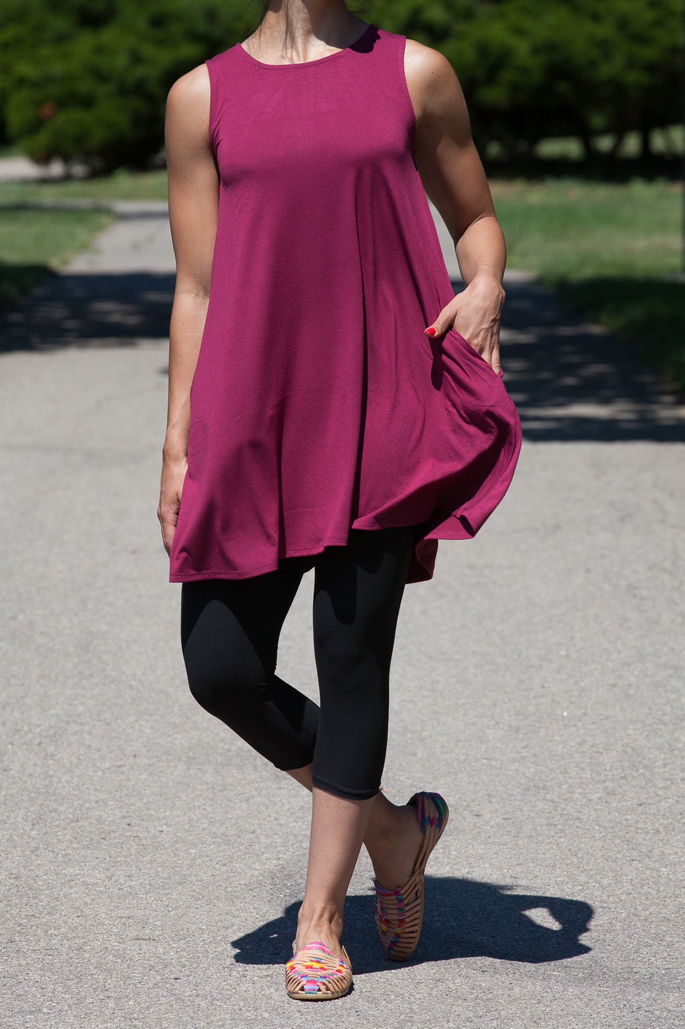 Long Tank Tunic with Pockets - Women's Casual Loose Fit Summer Top - Perfect for Beach, Yoga, and Everyday Wear