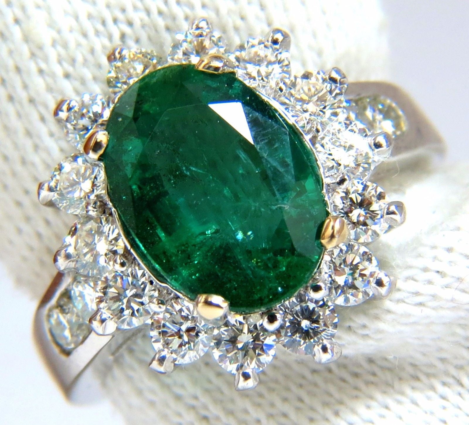 4.02 Carat Natural Oval Emerald Diamond Cocktail Halo Ring in 18K Gold (G/VS) – Perfect for Weddings, Anniversaries & Special Occasions