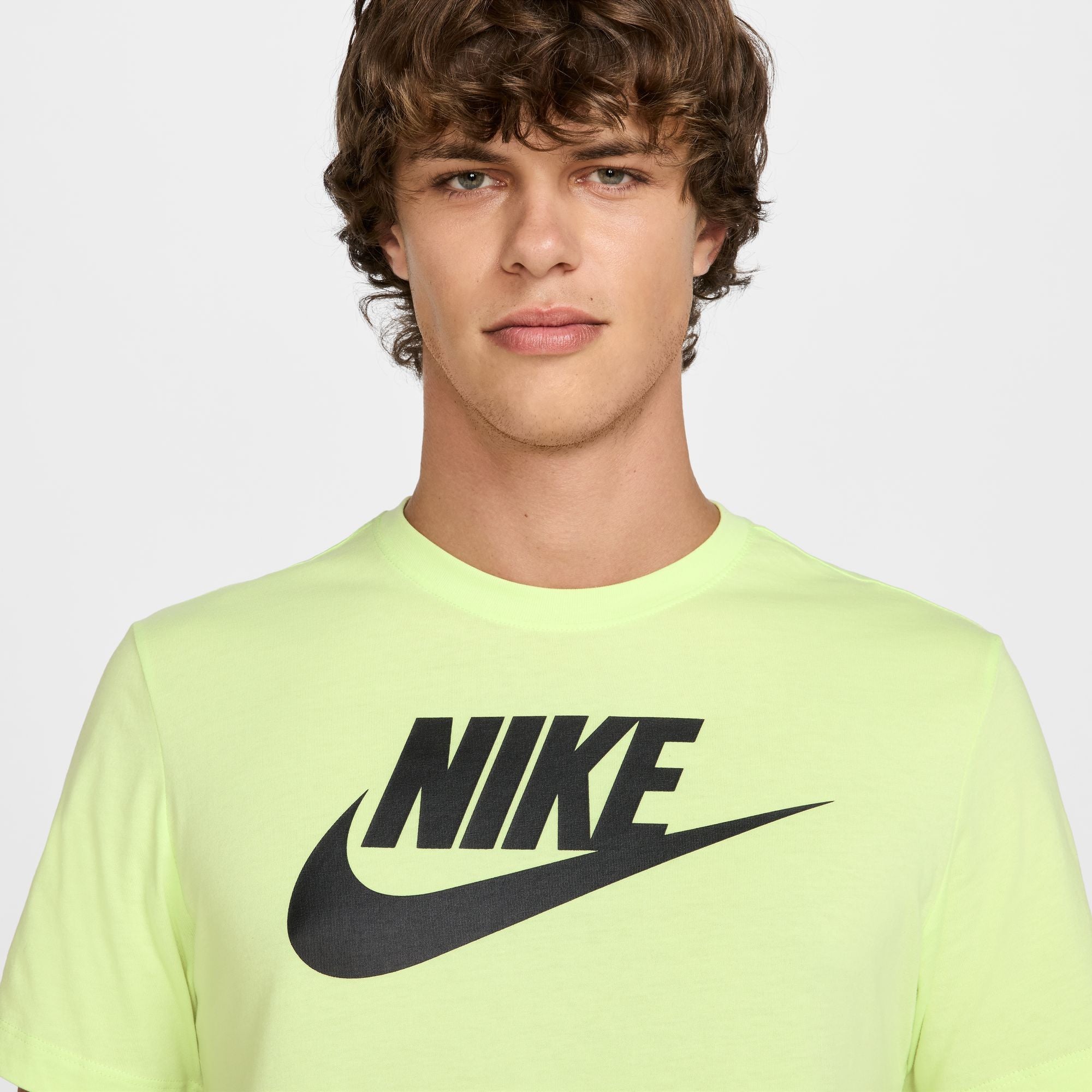 Men's Nike Sportswear Icon ClimaCool T-Shirt - Breathable Quick-Dry Active Tee for Running, Gym & Casual Wear