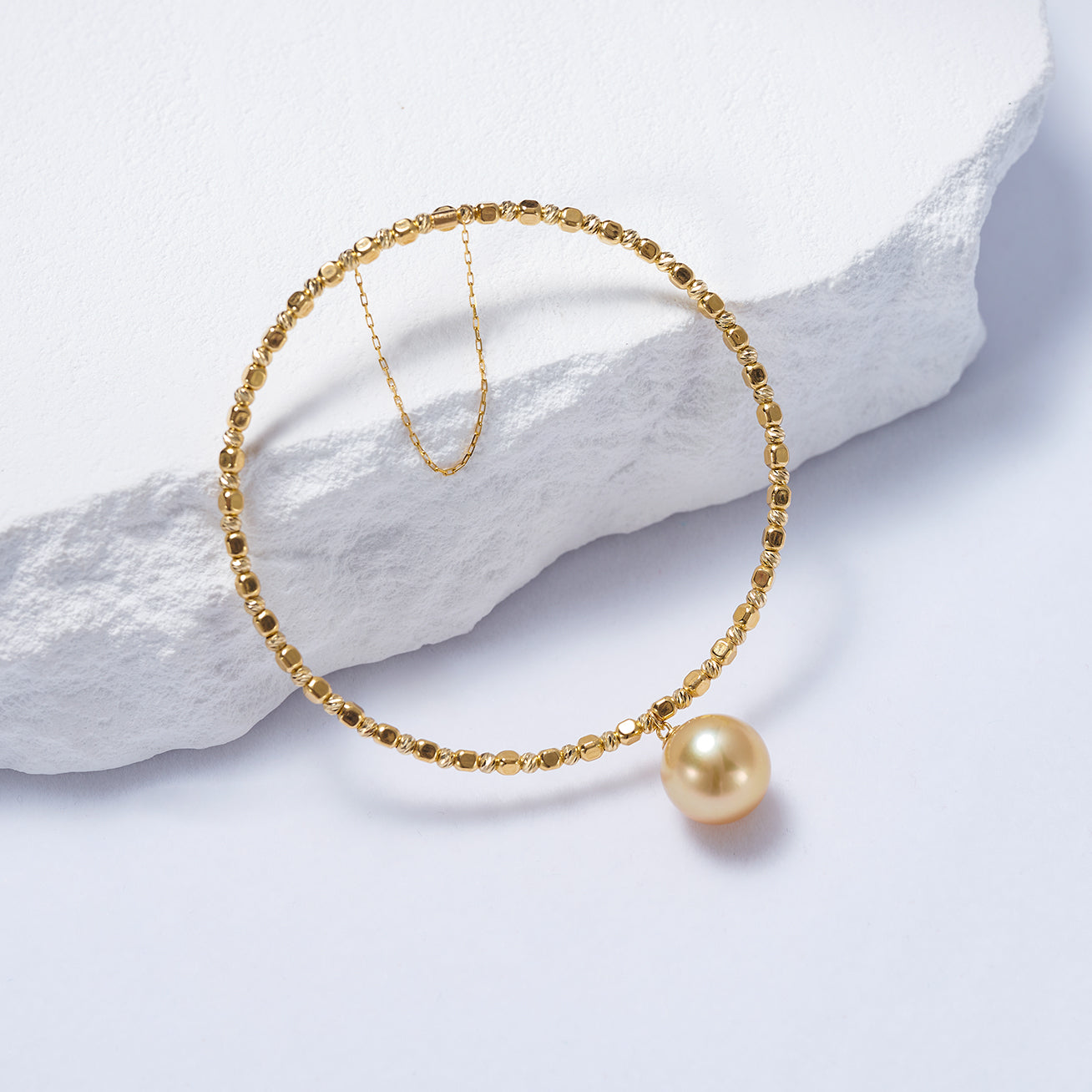 18K Solid Gold Golden South Sea Pearl Bracelet for Women - Luxury Elegant Jewelry Gift for Anniversary, Birthday & Special Occasions | KB00034