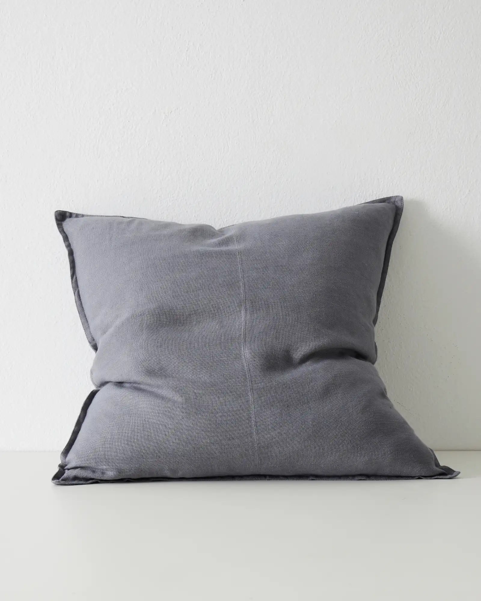 Como Cushion Smoke - Soft & Comfortable Seat Cushion for Home, Office & Car - Perfect for Back Pain Relief & Long Sitting Sessions