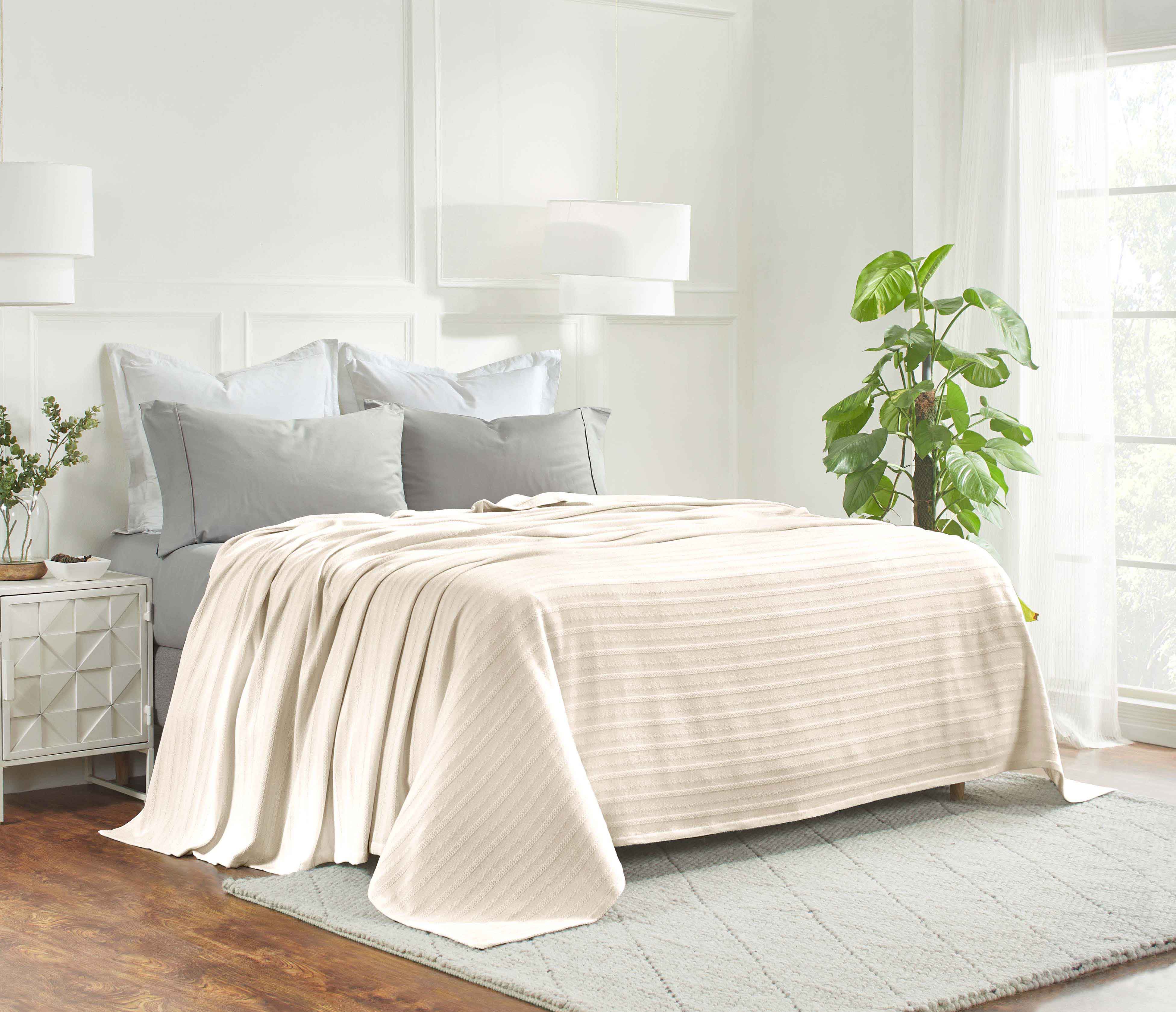 Soft Clara Cotton Textured Striped Lightweight Woven Blanket - Perfect for Sofa, Bed & Outdoor Picnics