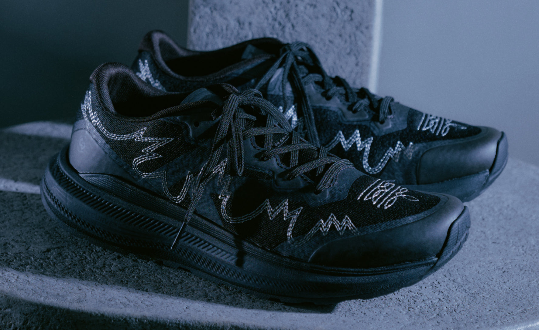 Engineered Garments WK500 Men's Walking Shoes - Black/Black | Comfortable & Durable for Outdoor Activities, Jogging, and Daily Wear