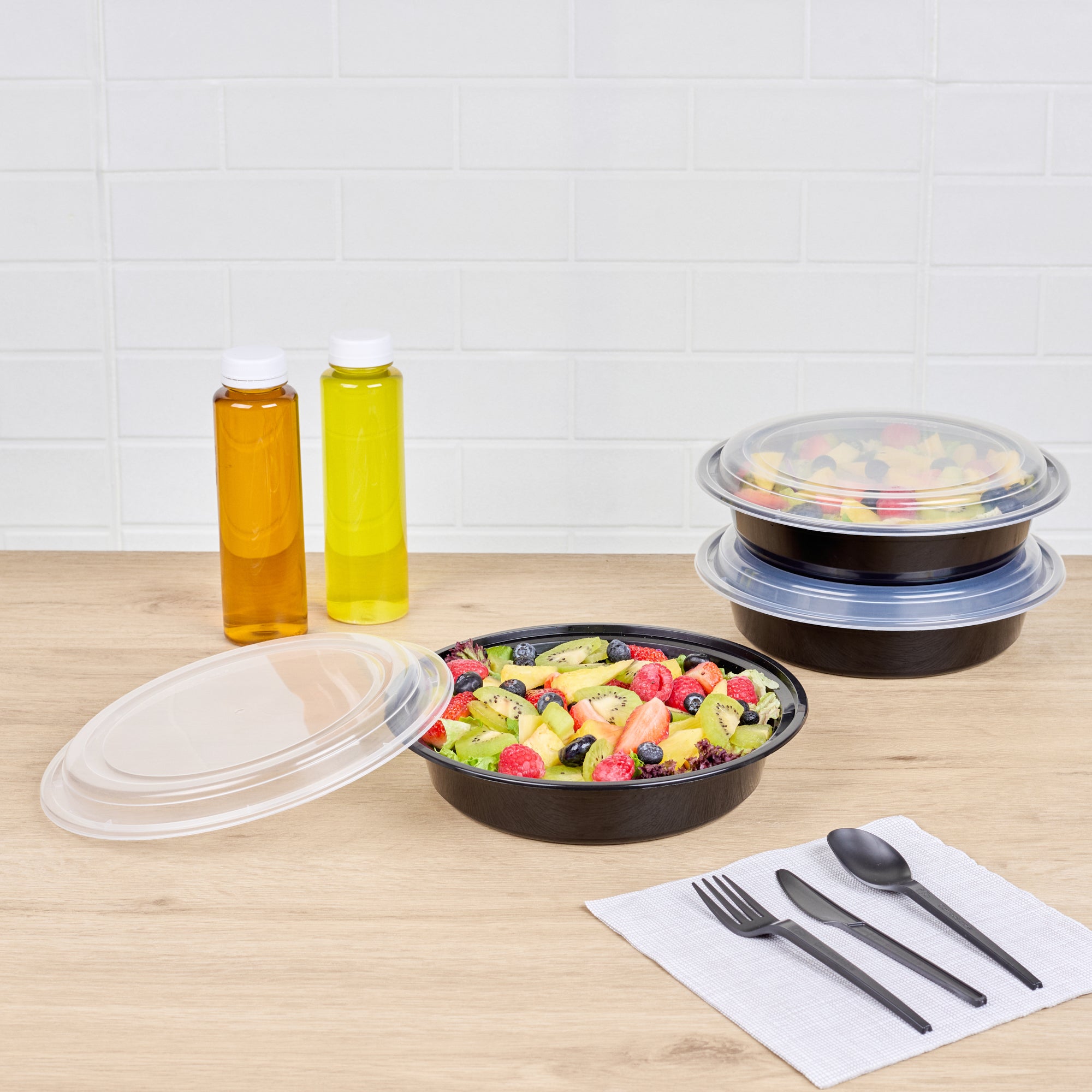 48 oz Black Plastic Food Storage Containers with Clear Lids - 50 Pack, 9x9x1.75 Inches, Microwave Safe To-Go Boxes for Meal Prep, Leftovers & Catering