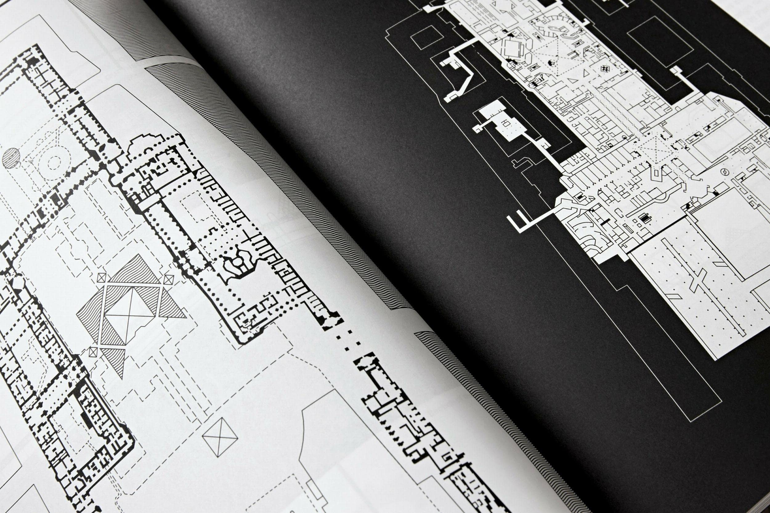 Bjarne Mastenbroek Dig It! Building Bound to the Ground - Architecture Book on Earth-Inspired Design for Home & Office Decor