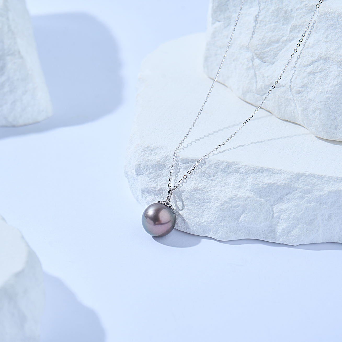 18K Solid Gold Tahitian Pearl Necklace for Women - Genuine Saltwater Pearl Jewelry - Elegant Gift for Wedding, Anniversary & Special Occasions