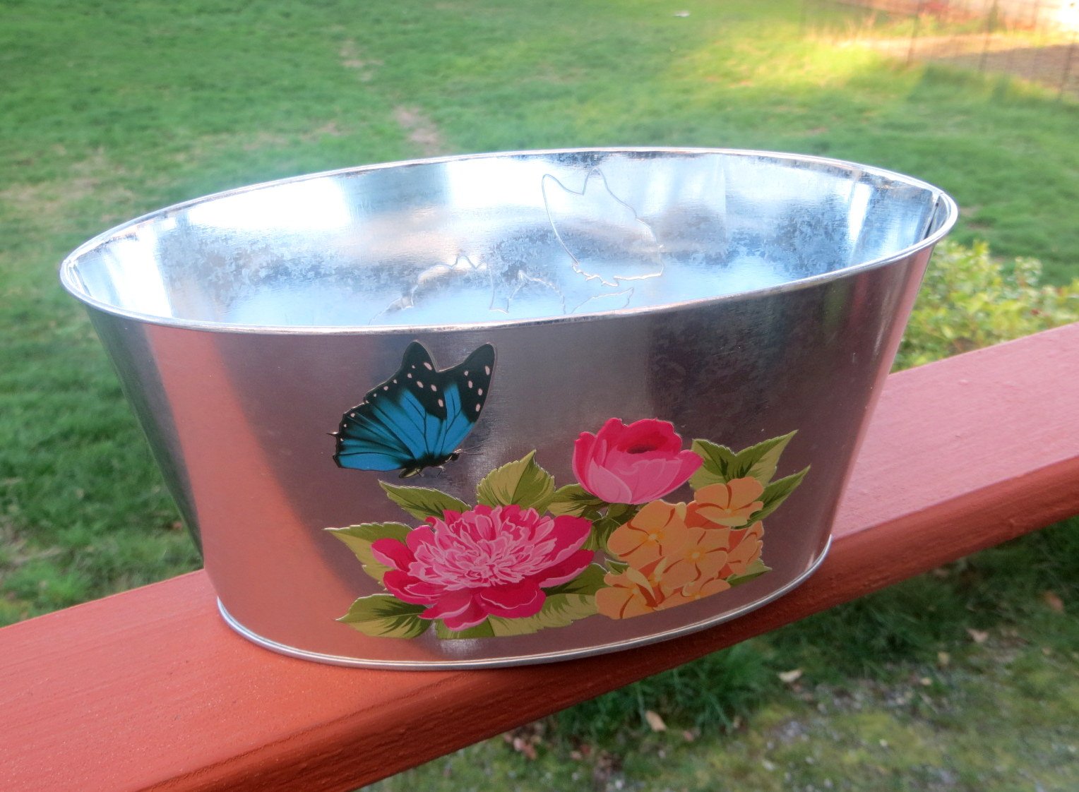 Galvanized Metal Planters for Outdoor & Indoor Plants - Rust-Resistant Garden Pots for Flowers, Herbs & Succulents | Perfect for Patio, Deck, and Home Decor