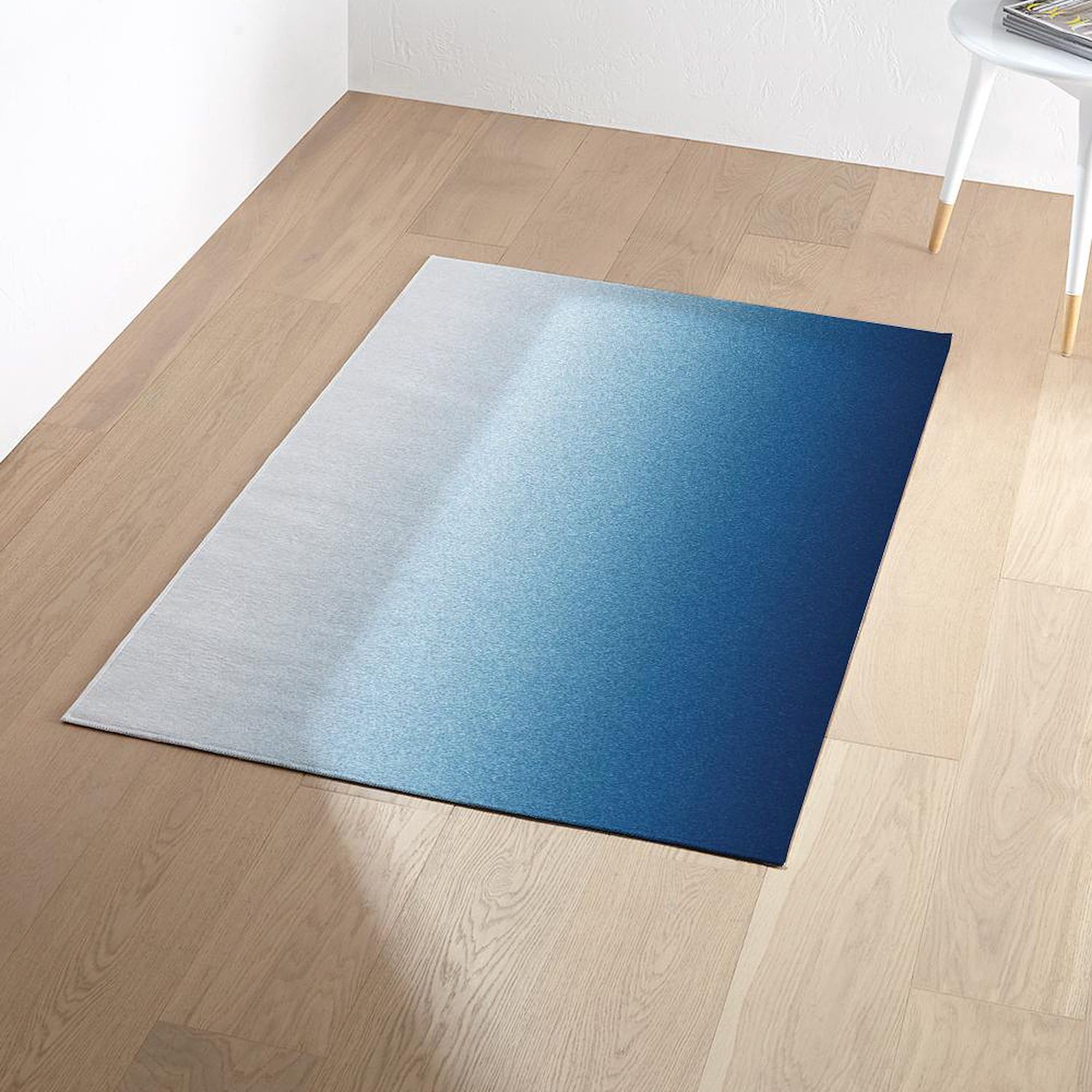 Beautiful Indigo Blue Ombre Area Rug - Soft Fabric Throw Rug for Living Room, Bedroom Decor - Perfect for Home, Office & Dorm Room