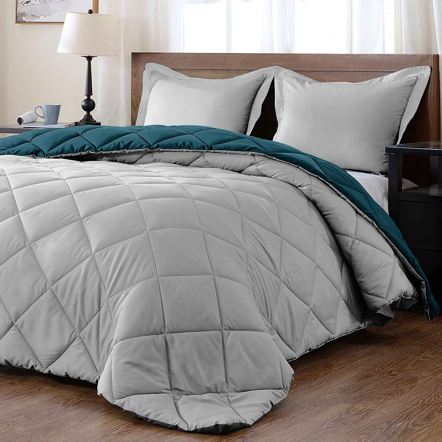 Reversible Down Alternative Comforter Set - 3 Piece Queen Size (88