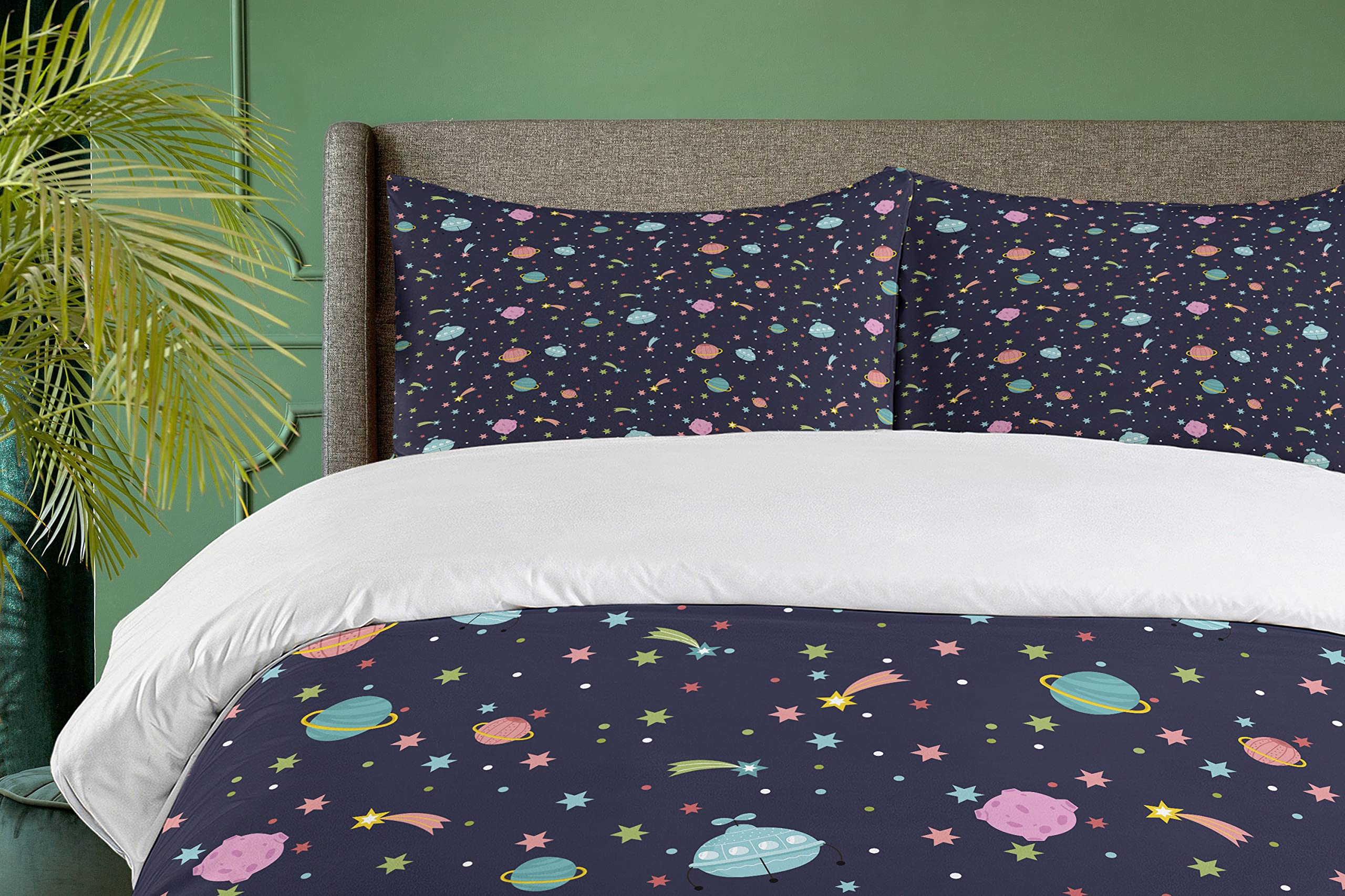 Ambesonne Space Duvet Cover Set - Galaxy Print with Alien Planets, Shooting Stars & Polka Dots - 3 Piece Bedding Set Includes 2 Pillow Shams - California King Size Navy Blue - Perfect for Sci-Fi Themed Bedrooms & Astronomy Lovers