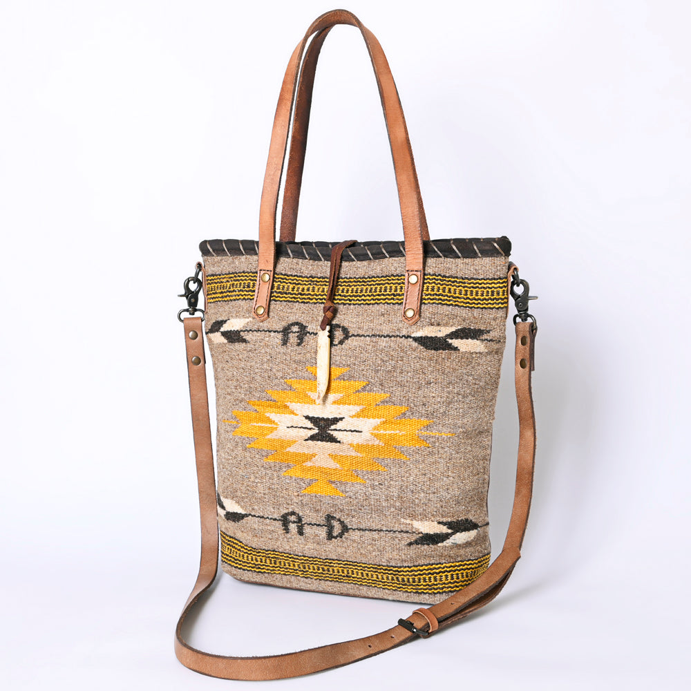 **American Darling Genuine Leather Western Tote Bag for Women - Stylish Saddle Blanket Design Handbag Purse - Perfect for Casual Outings, Work & Travel**