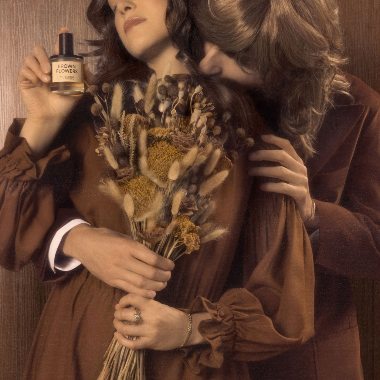 DS & Durga Brown Flowers Eau de Parfum - Woody Floral Fragrance for Women & Men | Perfect for Date Nights, Special Occasions & Everyday Luxury