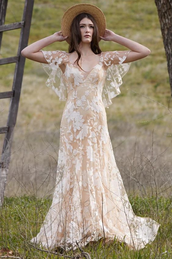 Willowby by Watters Seville Wedding Gown - Elegant Lace Bridal Dress for Beach, Garden & Outdoor Ceremonies