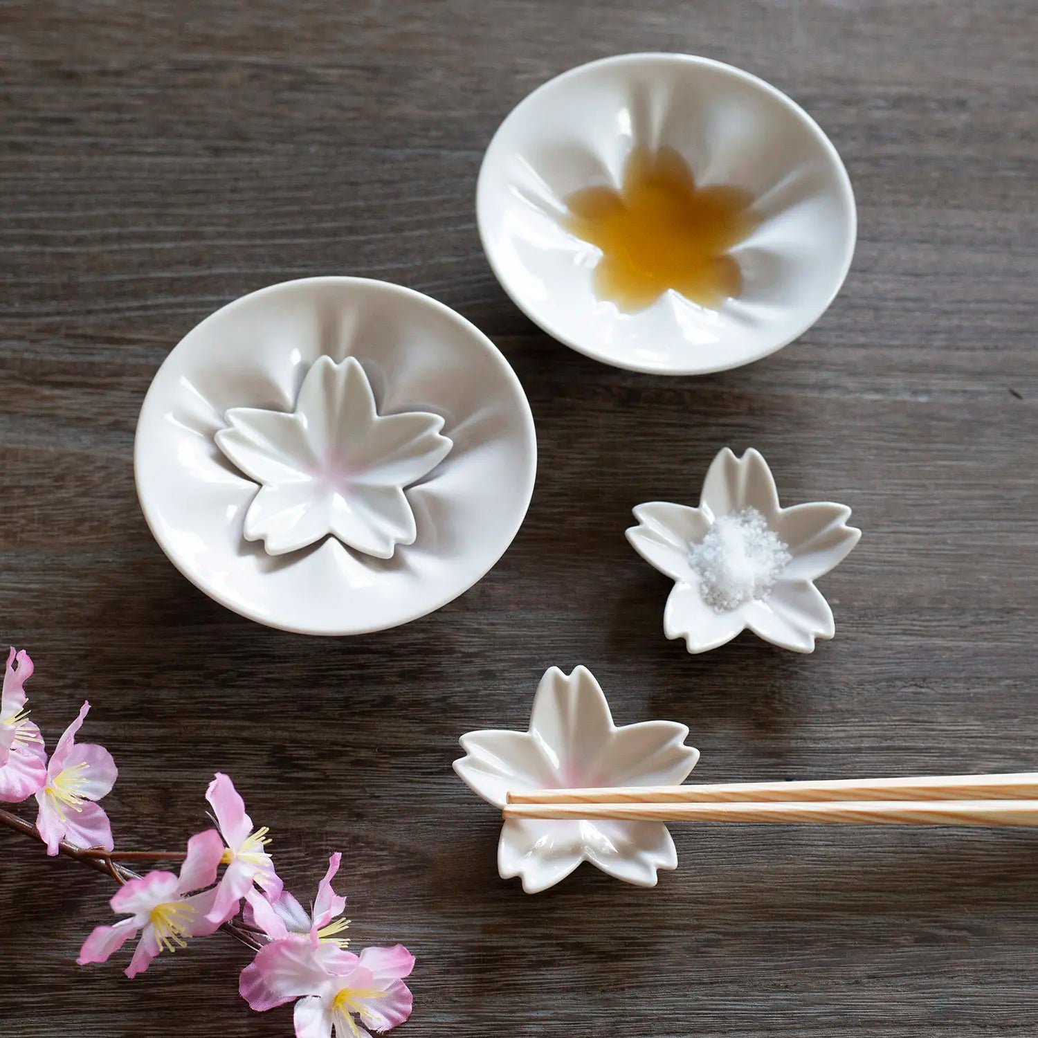 Hiracle Sakura Porcelain Dinner Plates Set - 6-Piece Japanese Cherry Blossom Ceramic Plates for Fine Dining, Wedding, and Home Decor