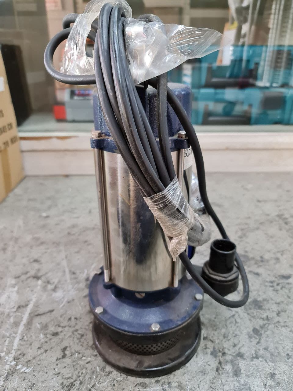 1.5HP Aiko QDX6-26-1.1F Submersible Water Pump 26m Head for Home, Garden & Industrial Use - Deep Well, Pool Drainage, Irrigation System